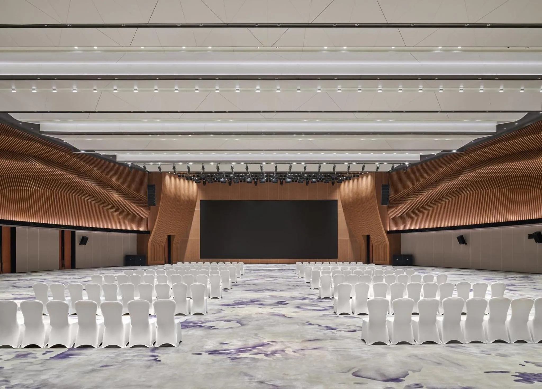 Banquet/Function facilities in InterContinental Shanghai Harbour City by IHG