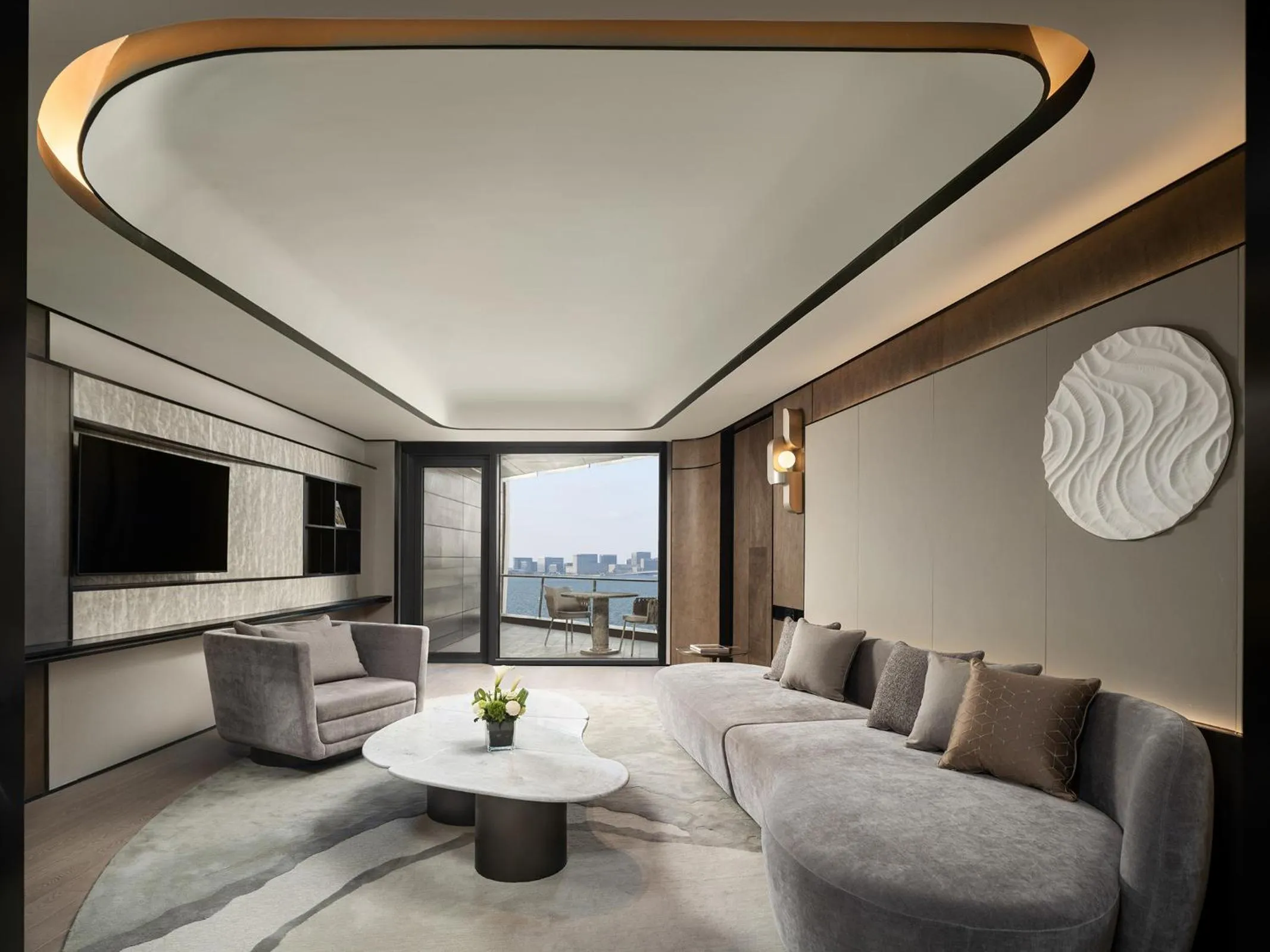 Living room in InterContinental Shanghai Harbour City by IHG