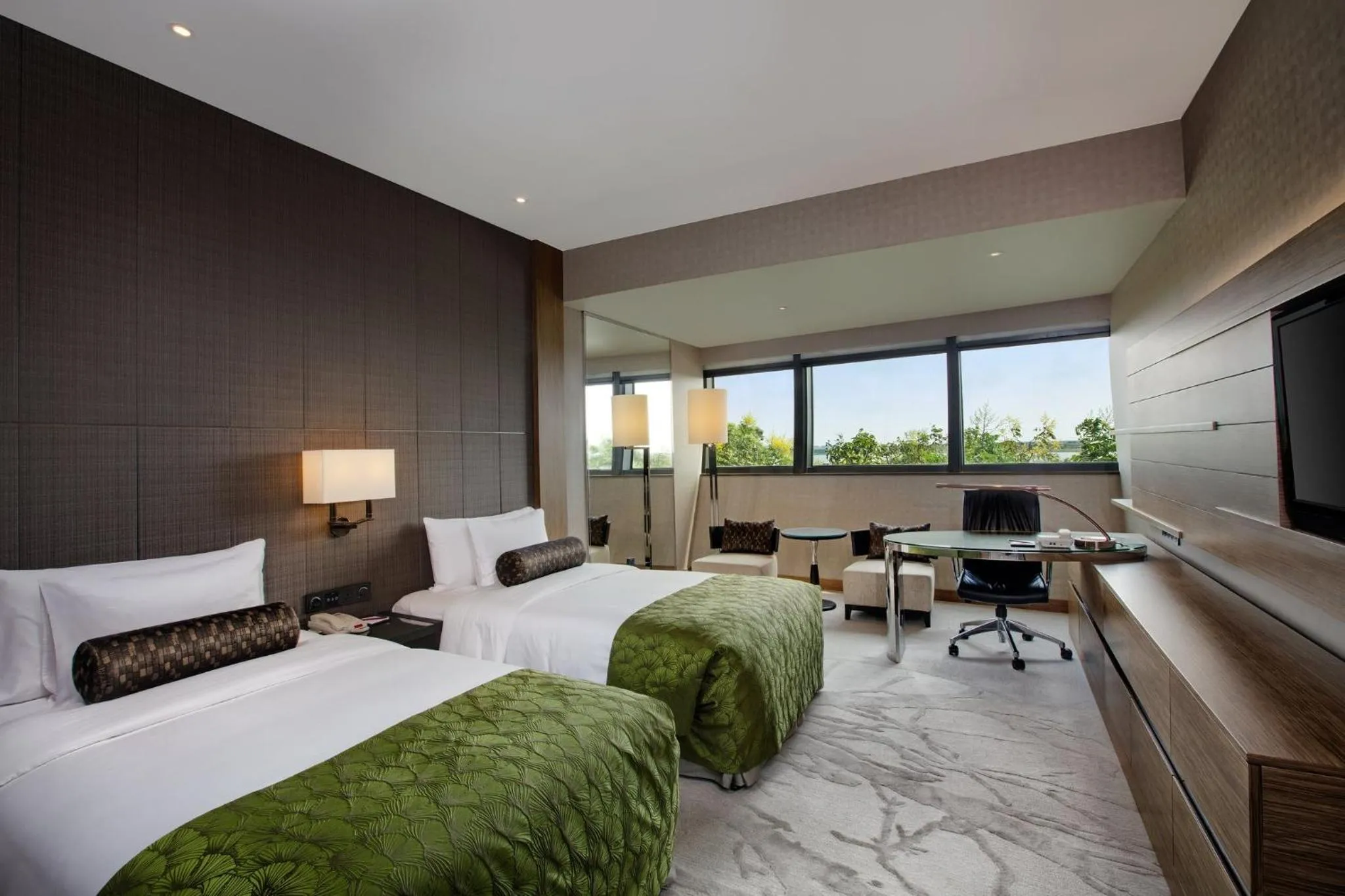 Photo of the whole room, Bed in InterContinental Shanghai Harbour City by IHG