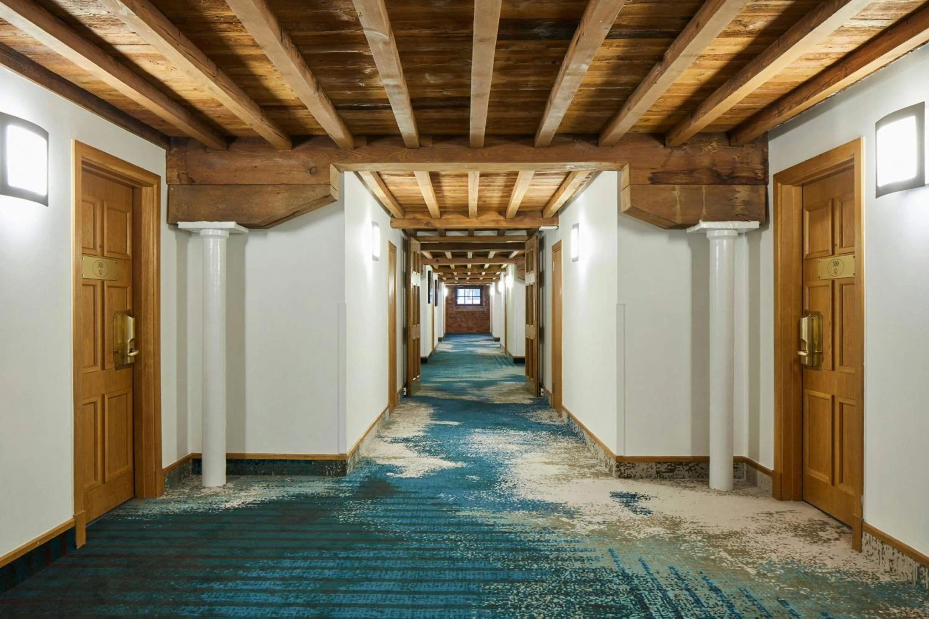 Bedroom in Manchester Marriott Victoria & Albert Hotel