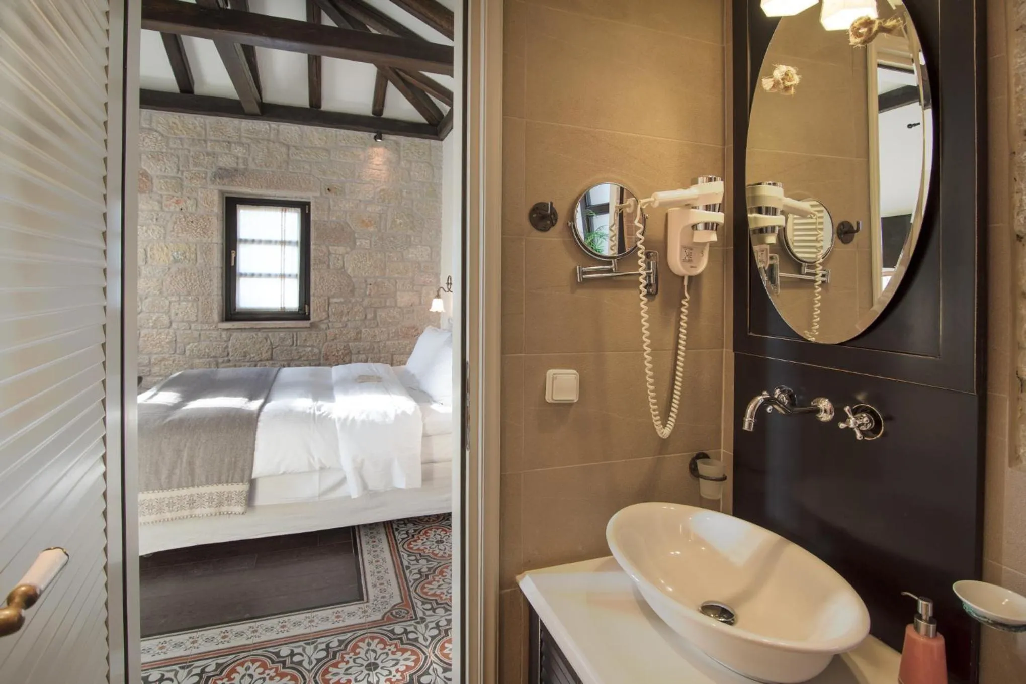 Bedroom, Bed in Polismata - Private Residences