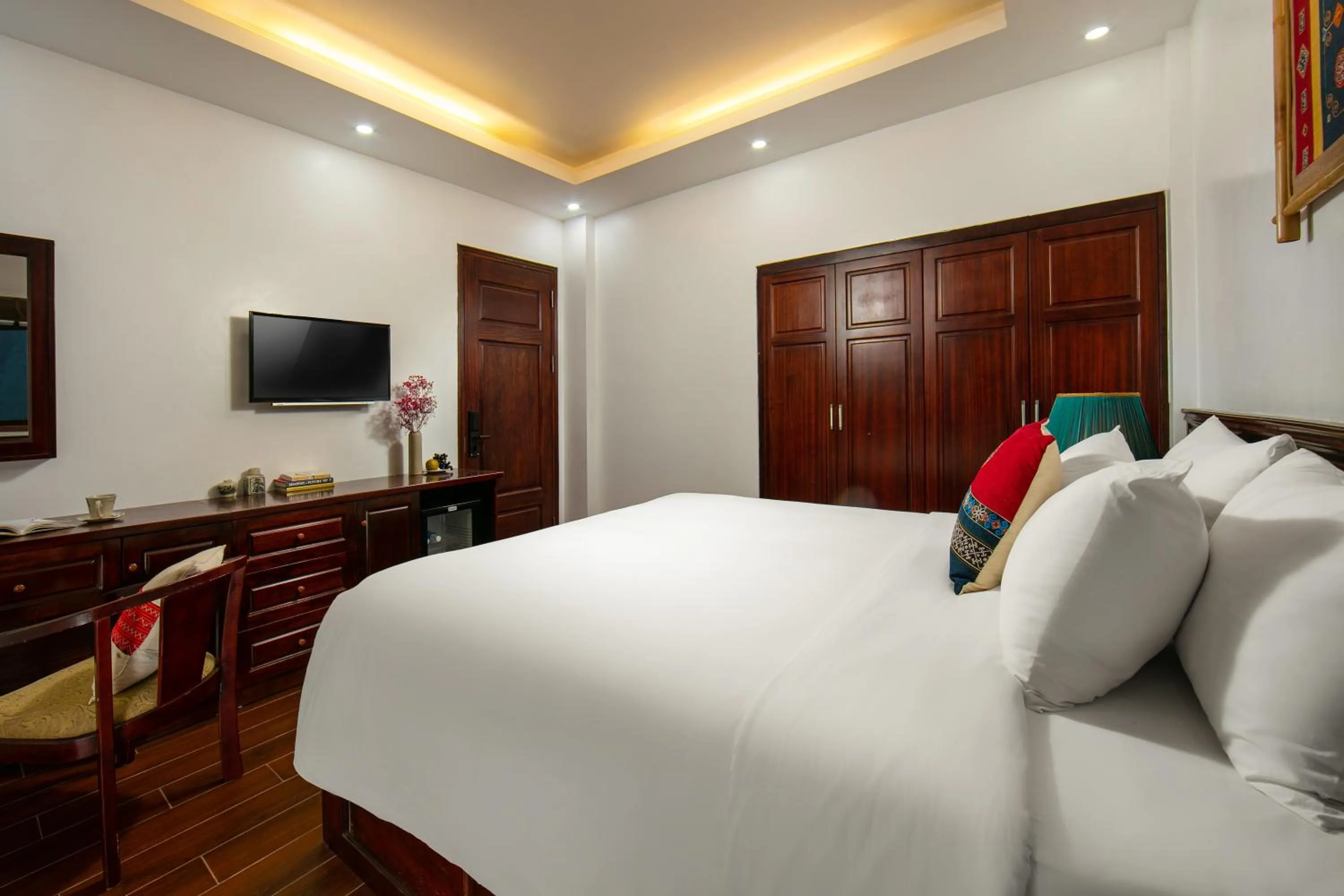 Bed in Sapa Mountain Queen House