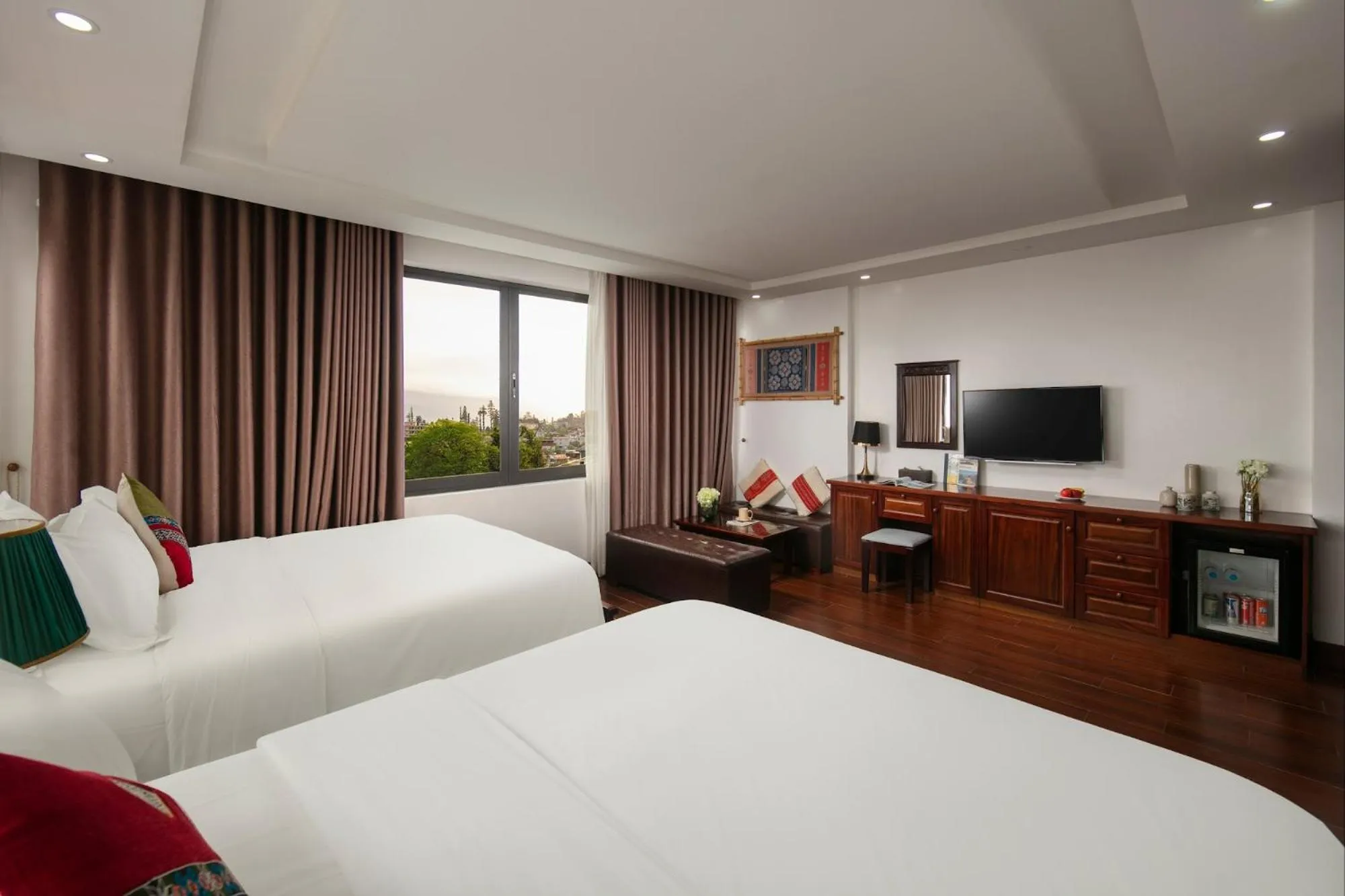 Bed in Sapa Mountain Queen House