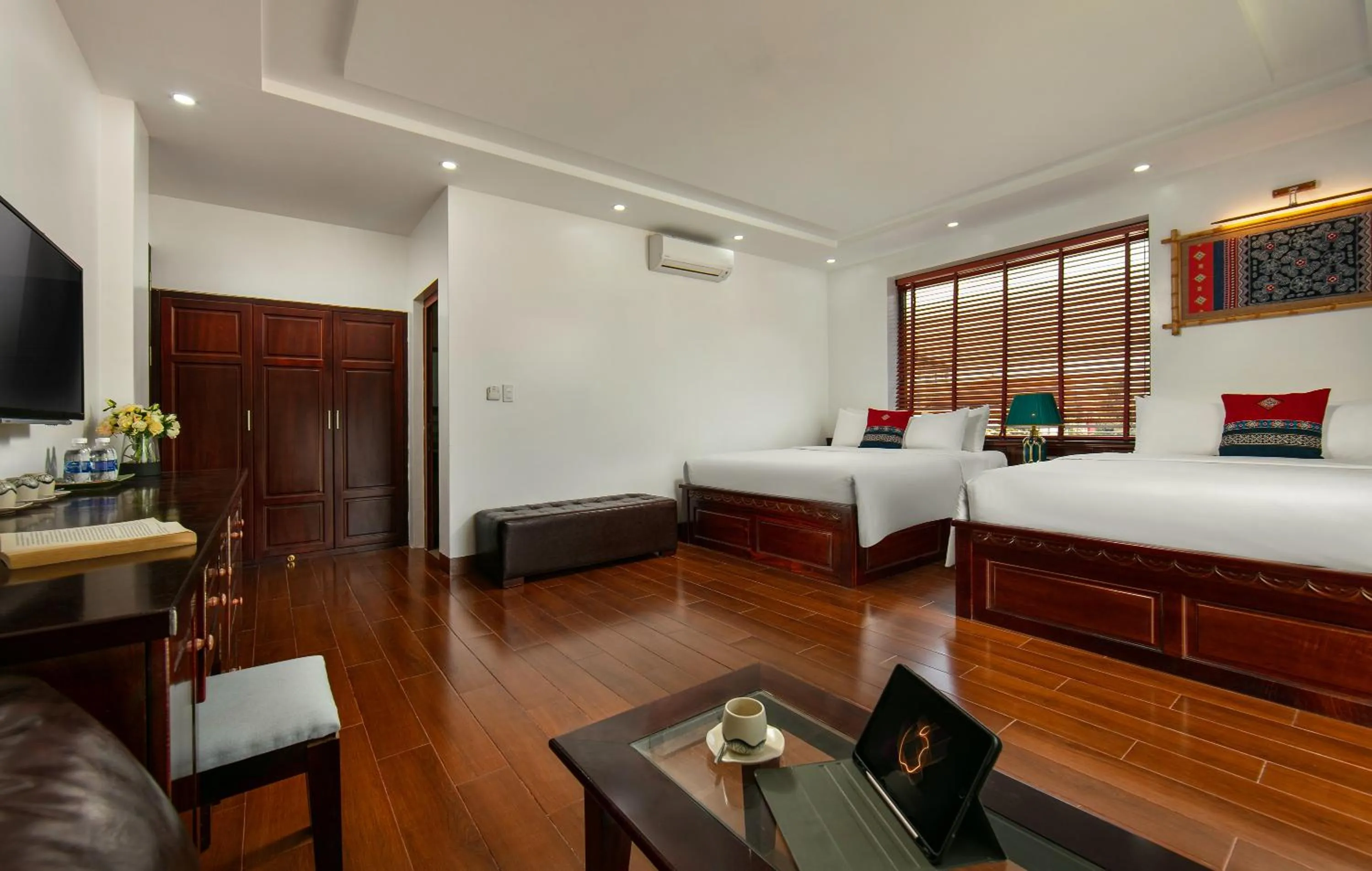 Bed in Sapa Mountain Queen House