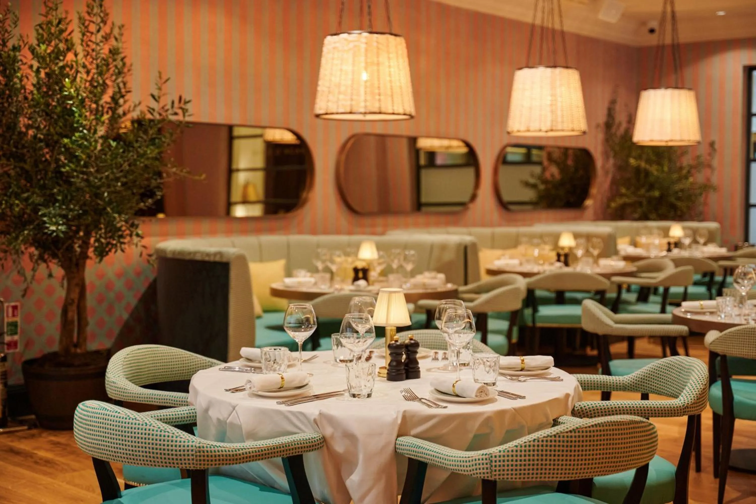 Restaurant/places to eat in Leeds Marriott Hotel