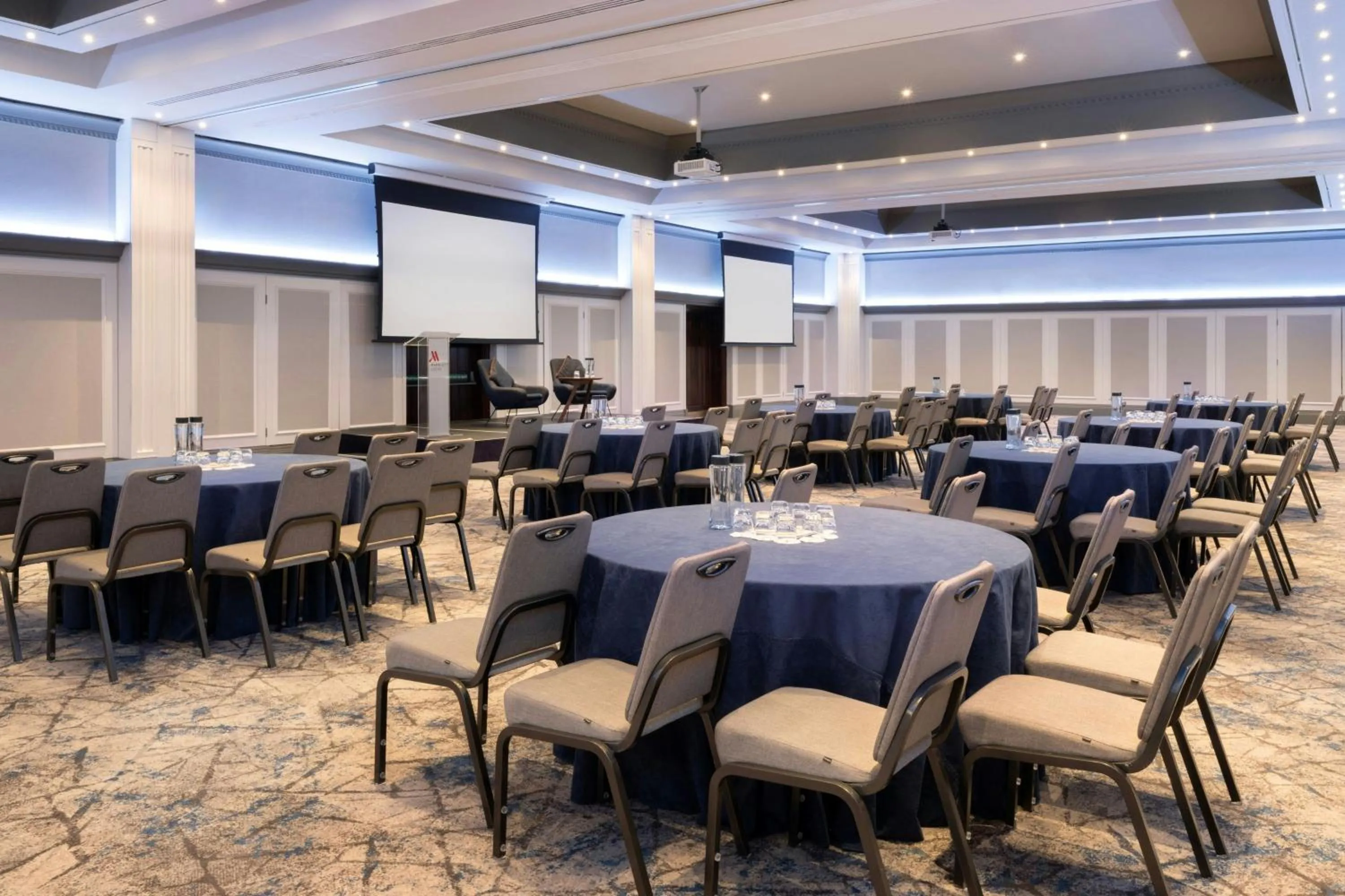 Meeting/conference room in Leeds Marriott Hotel