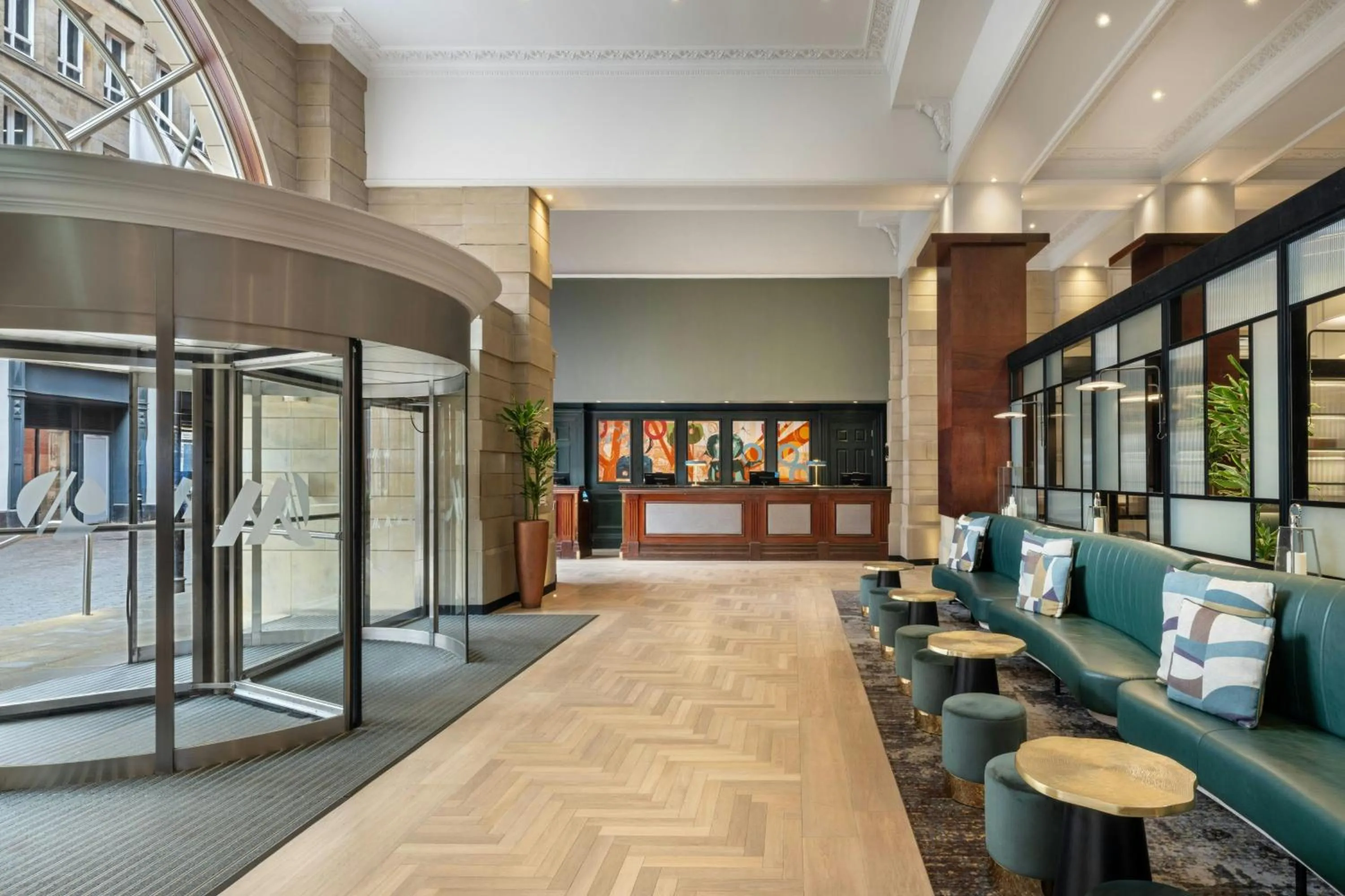 Lobby or reception in Leeds Marriott Hotel