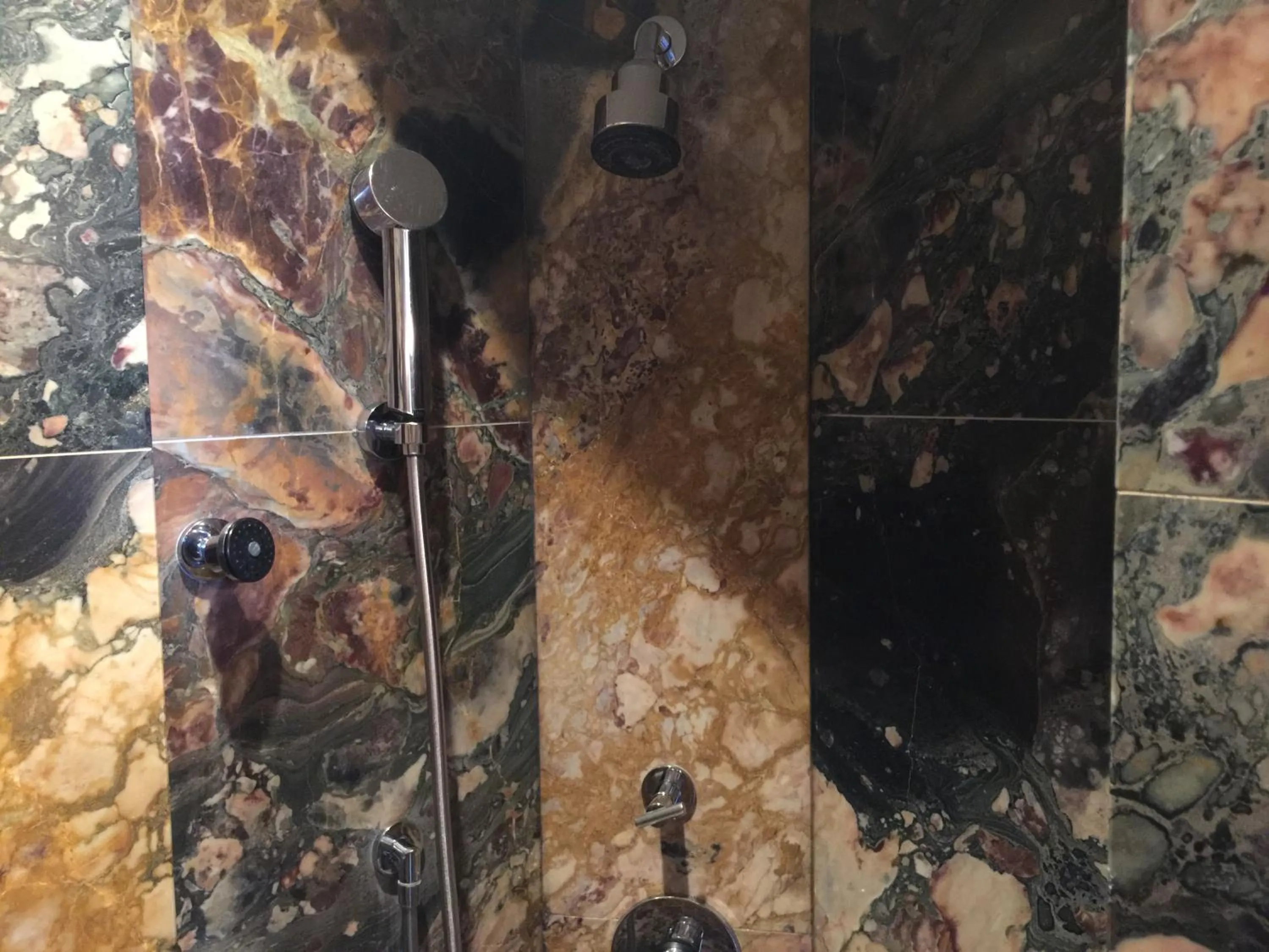 Bathroom in Boutique Hotel de la Place des Vosges