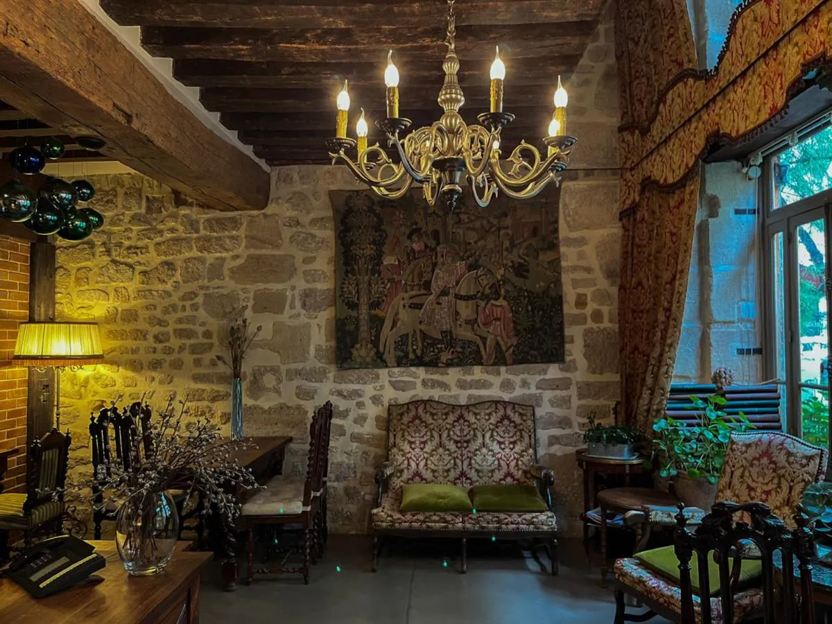 Lobby or reception in Boutique Hotel de la Place des Vosges