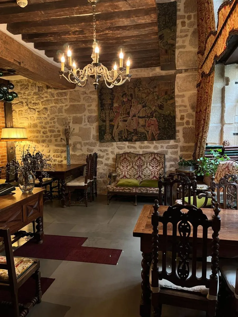 Lobby or reception in Boutique Hotel de la Place des Vosges