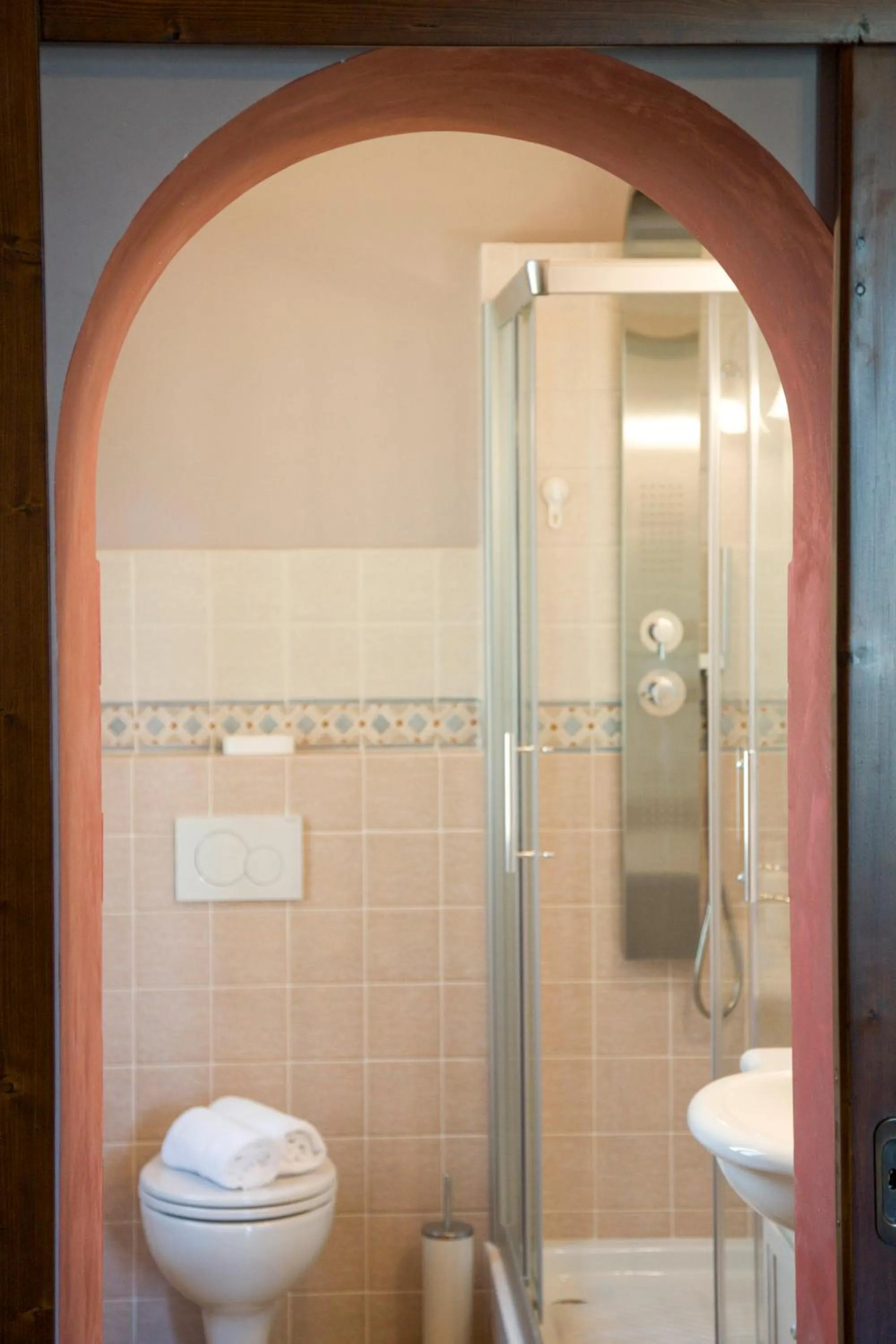 Shower in Raffaello Residence