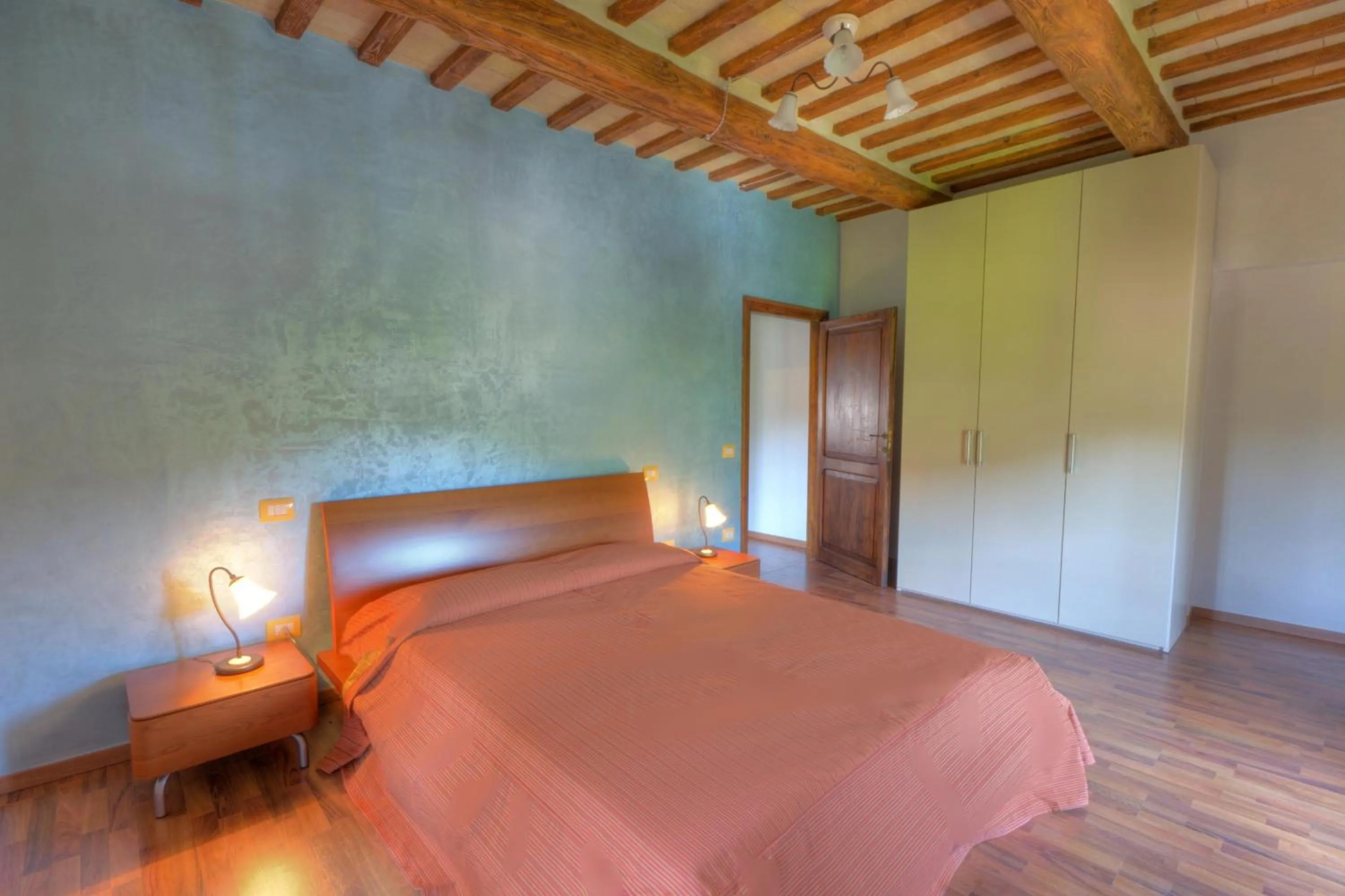 Photo of the whole room, Bed in Raffaello Residence