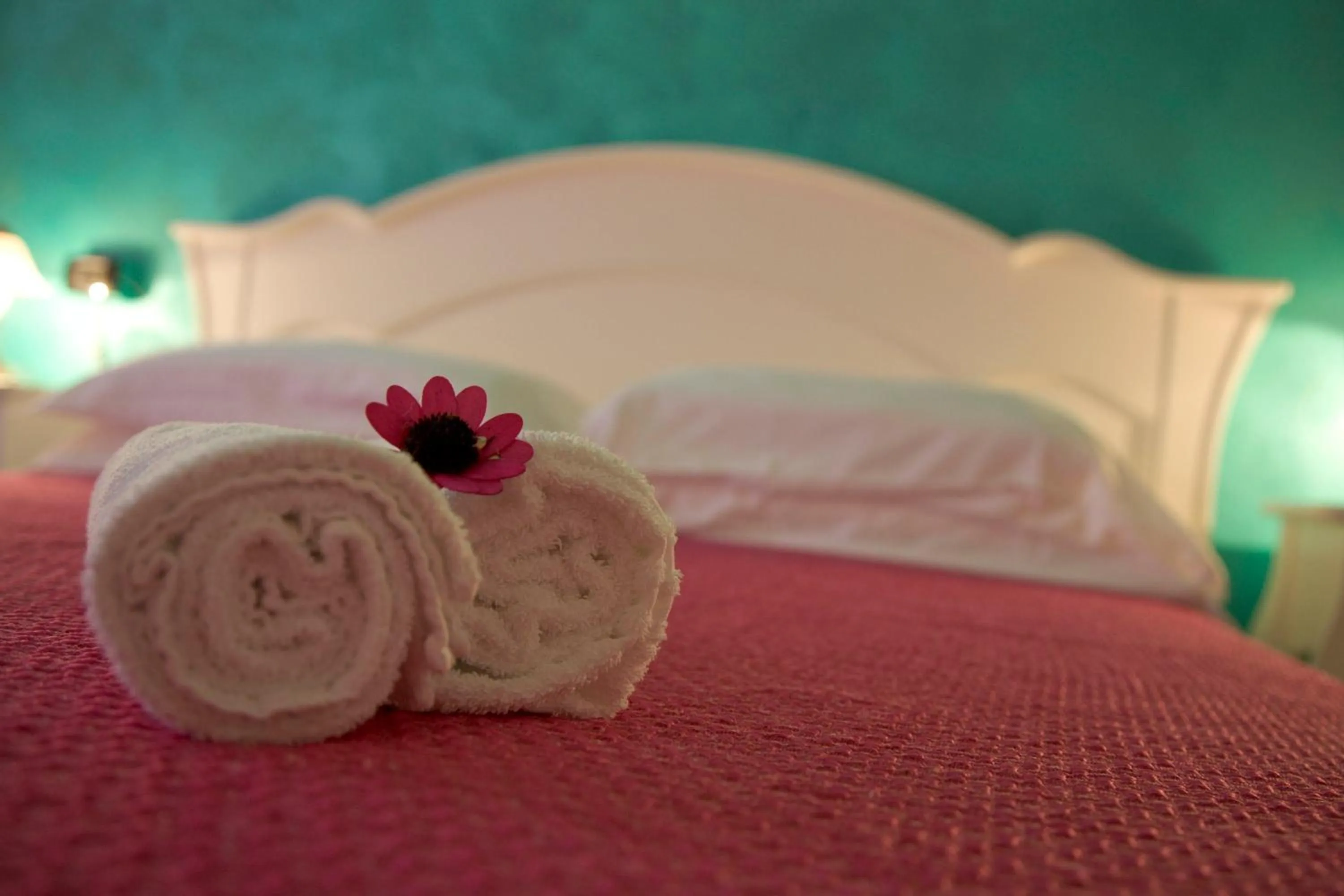 Decorative detail, Bed in Raffaello Residence
