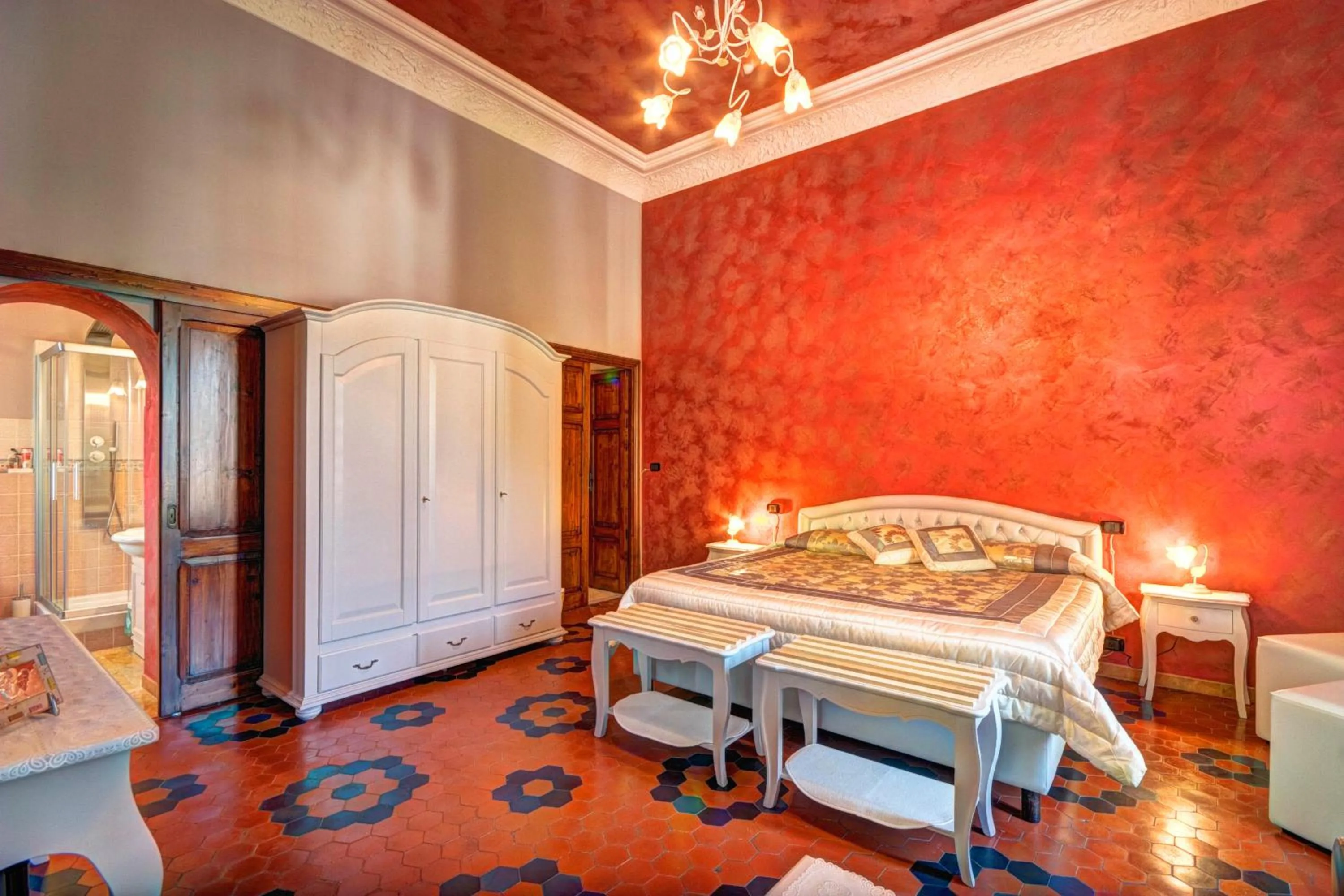 Bed in Raffaello Residence