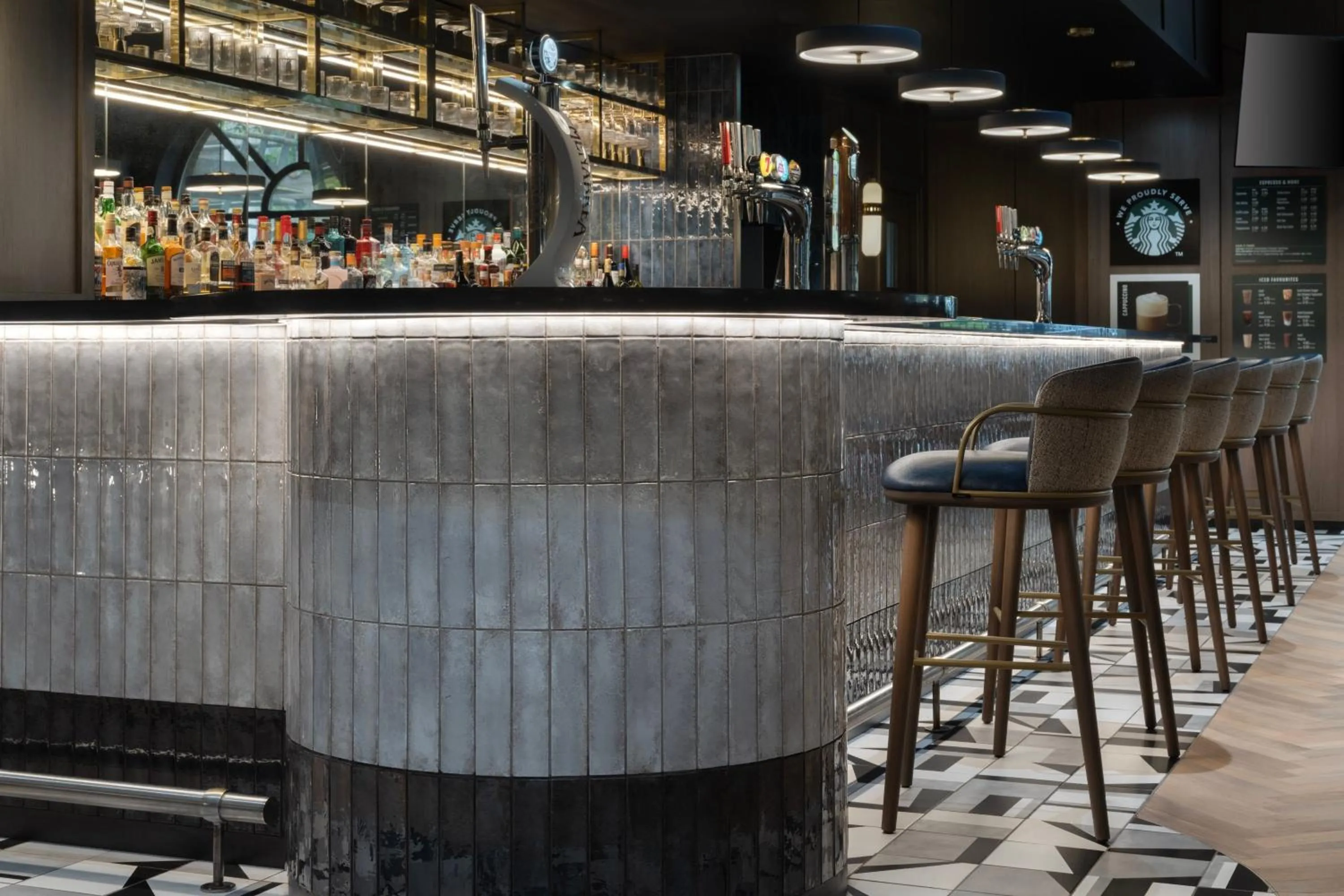 Lounge or bar in Glasgow Marriott Hotel