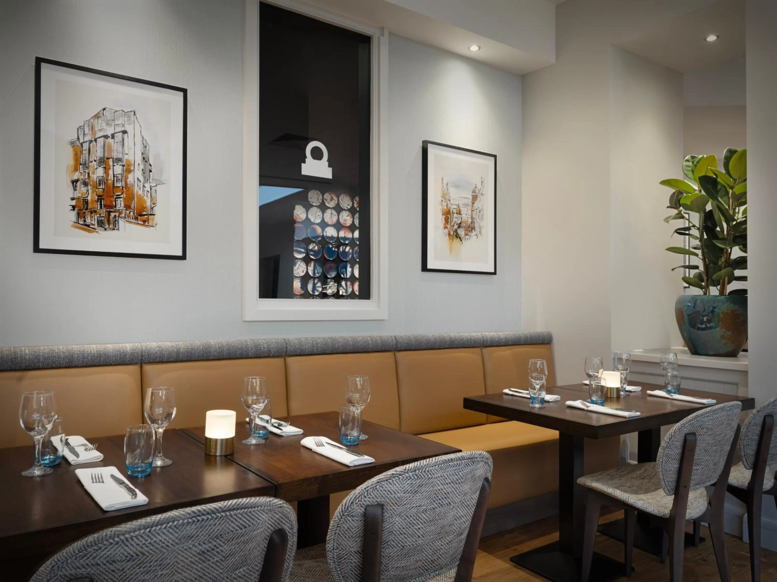 Restaurant/places to eat in Glasgow Marriott Hotel