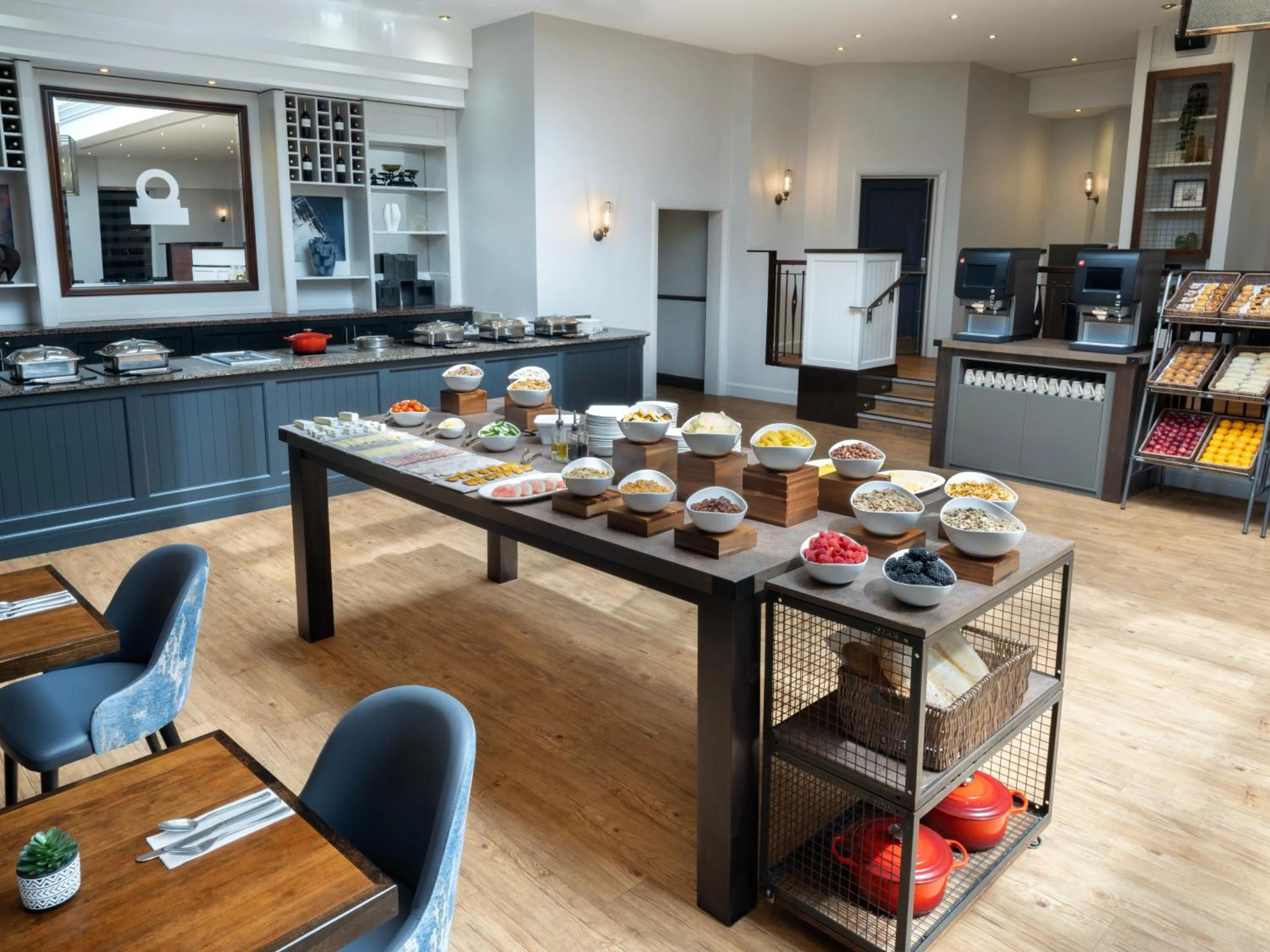 Restaurant/places to eat in Glasgow Marriott Hotel