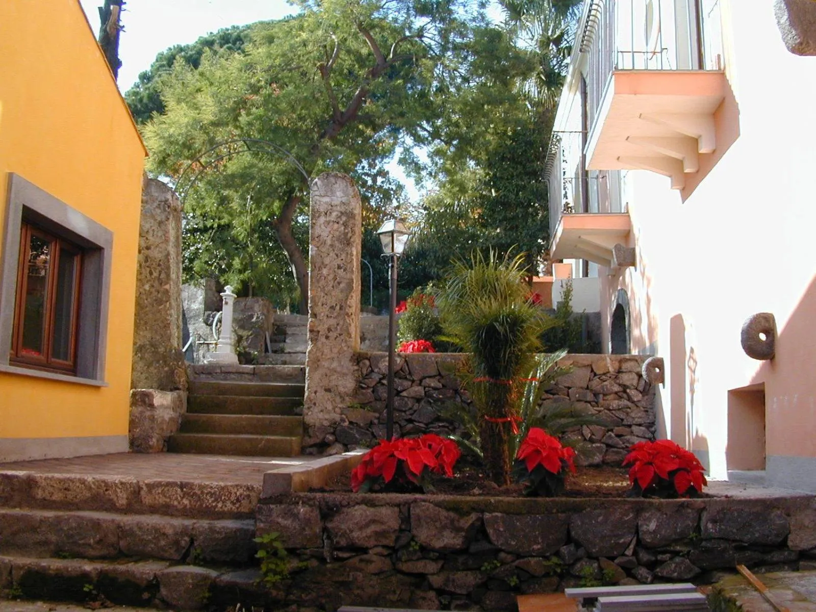 Garden view in IL Ciliegio Dell 'Etna