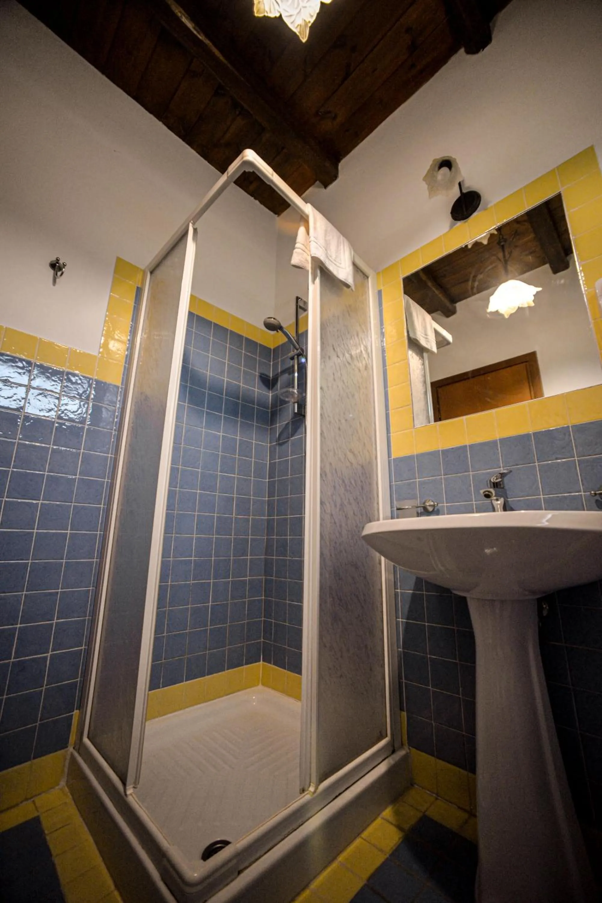 Bathroom in IL Ciliegio Dell 'Etna