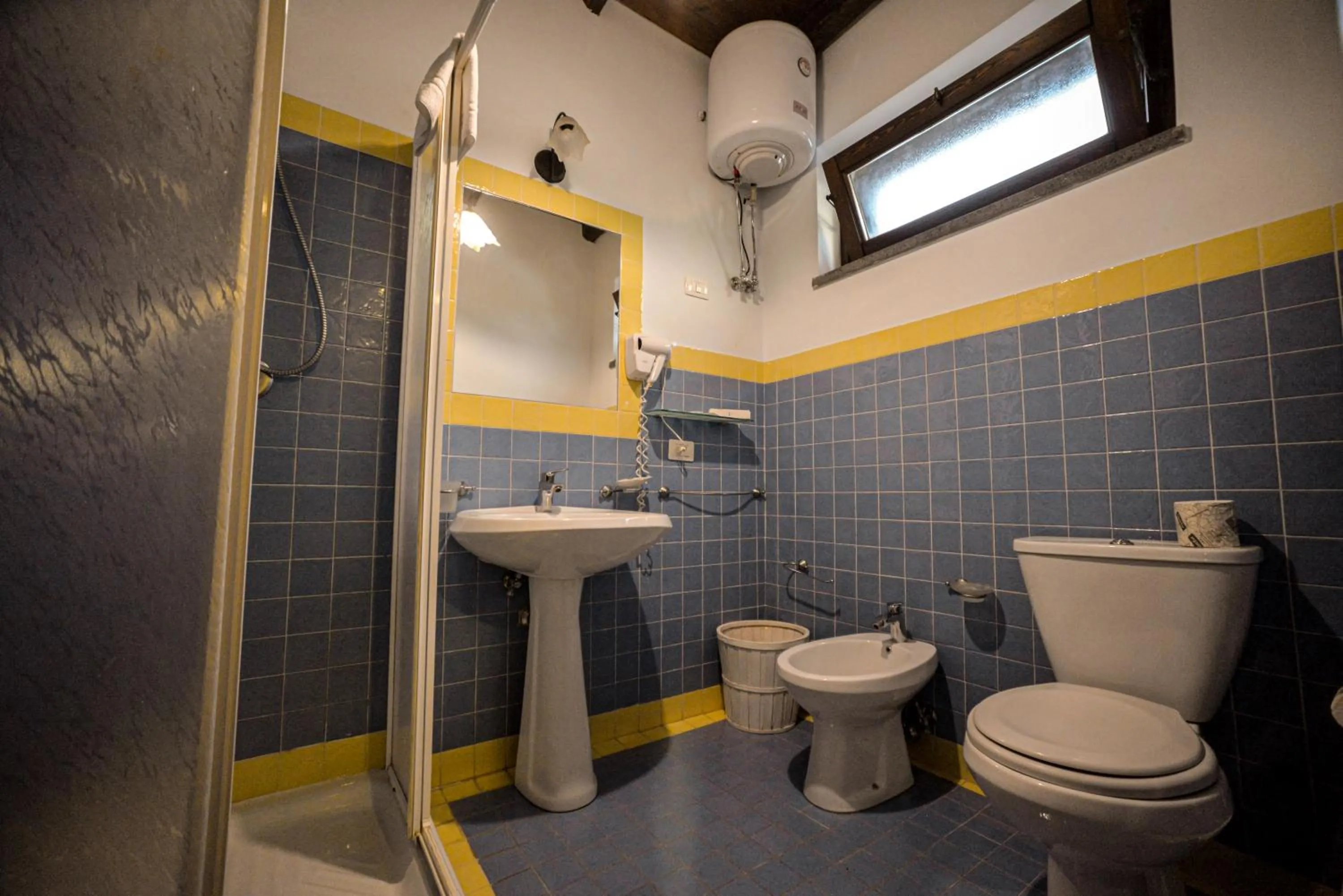 Bathroom in IL Ciliegio Dell 'Etna