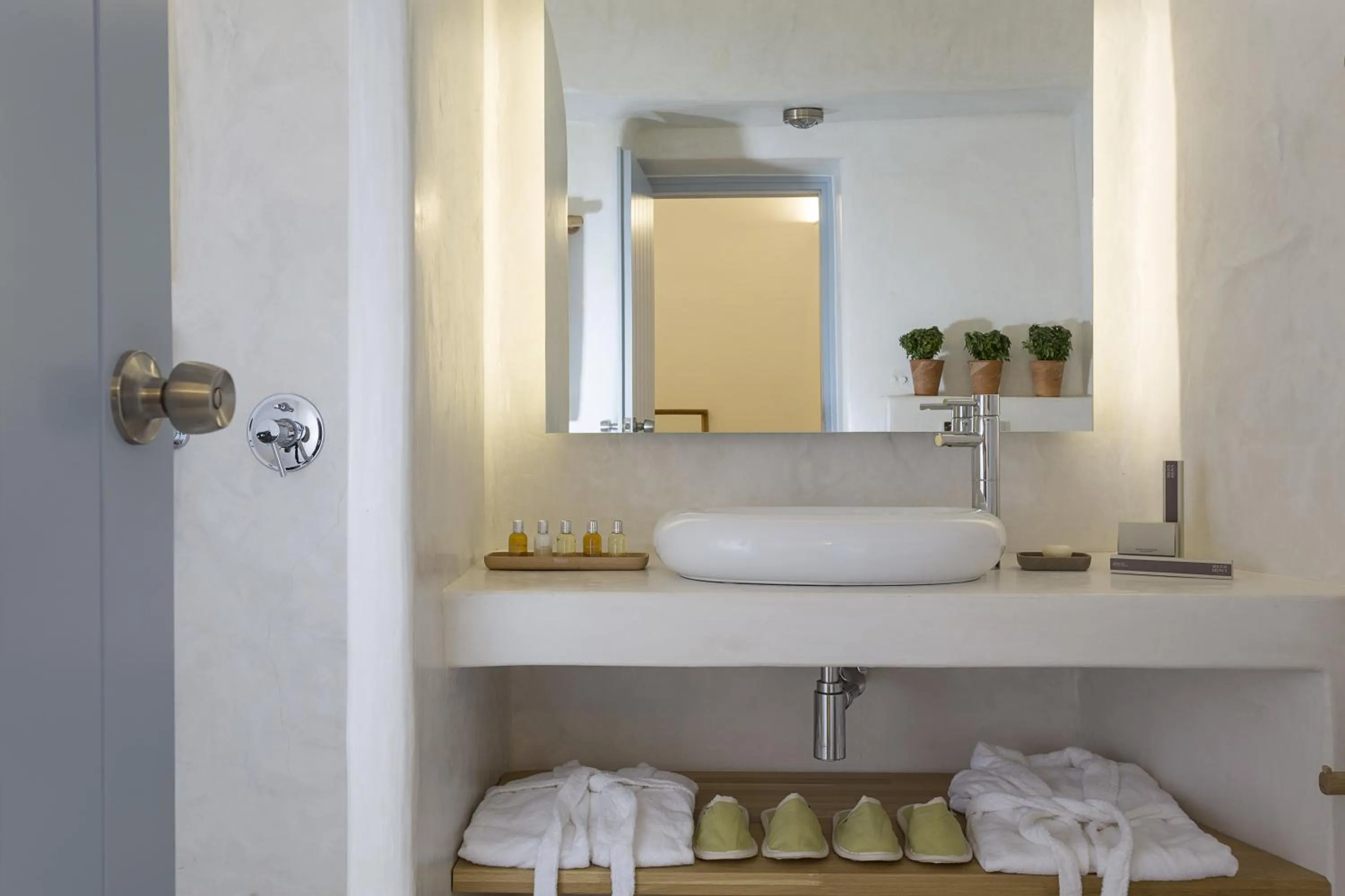 Bathroom in Hotel Galini