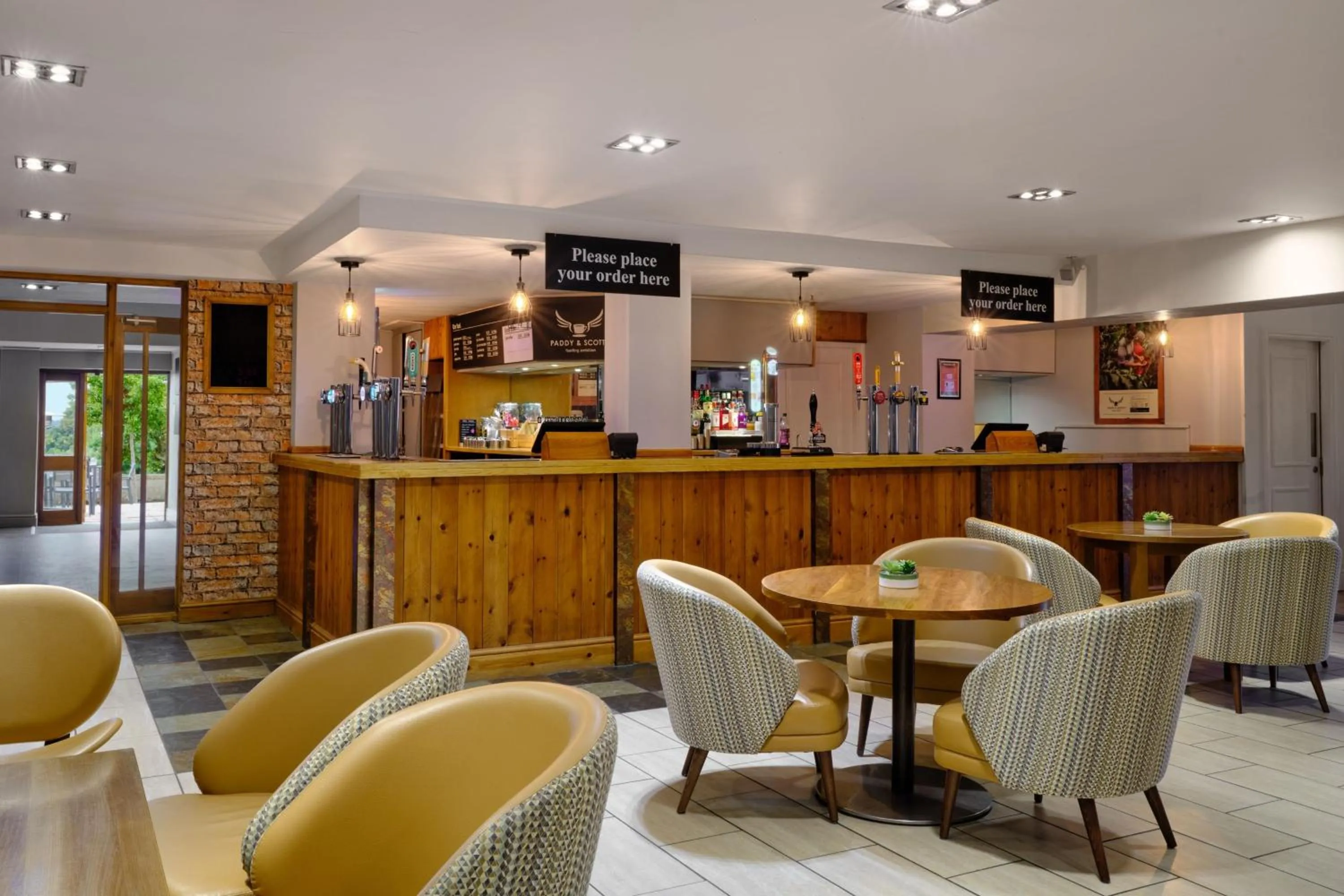 Lounge or bar in Delta Hotels by Marriott Breadsall Priory Country Club