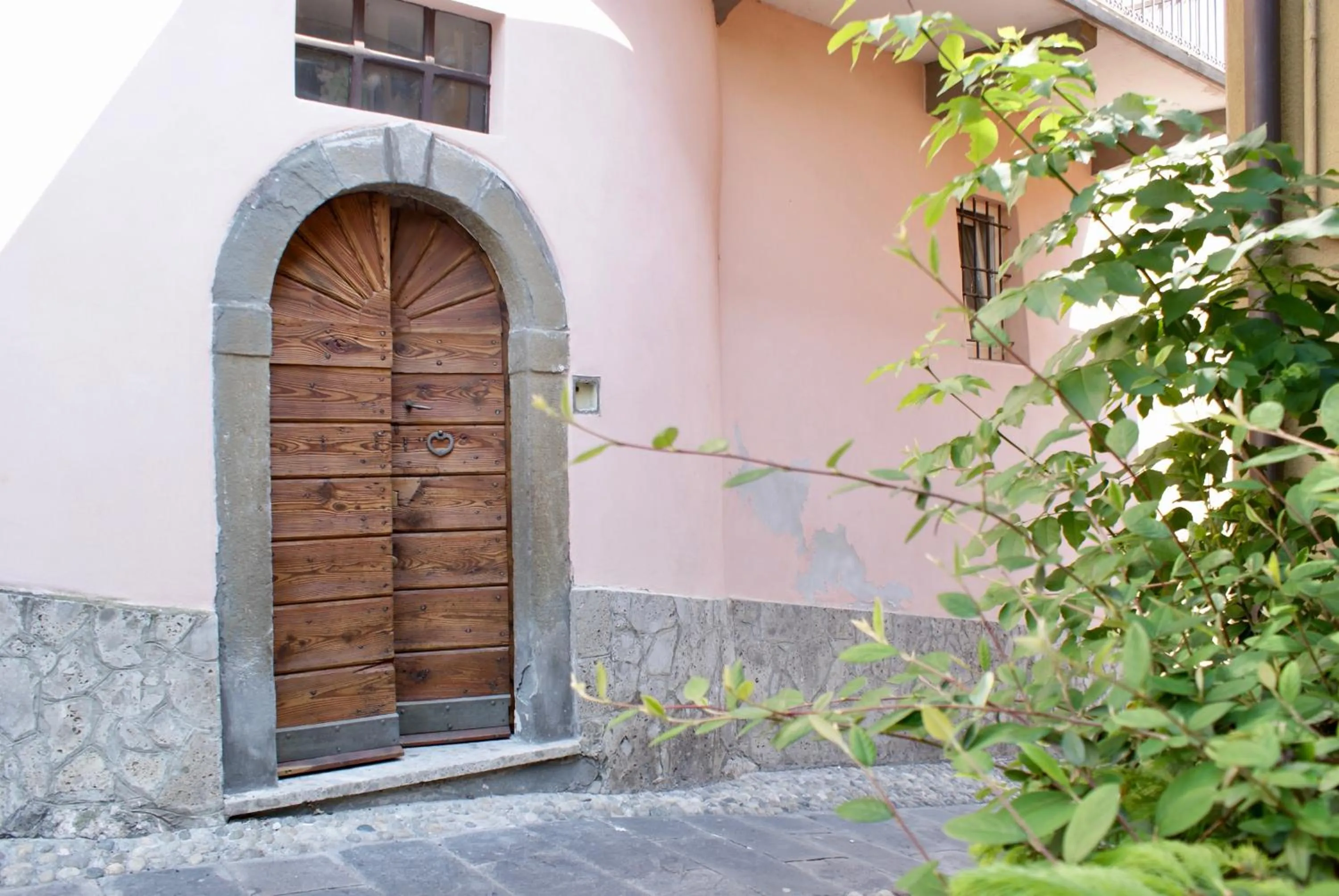 Facade/entrance in Albergo Diffuso Vulcano Village