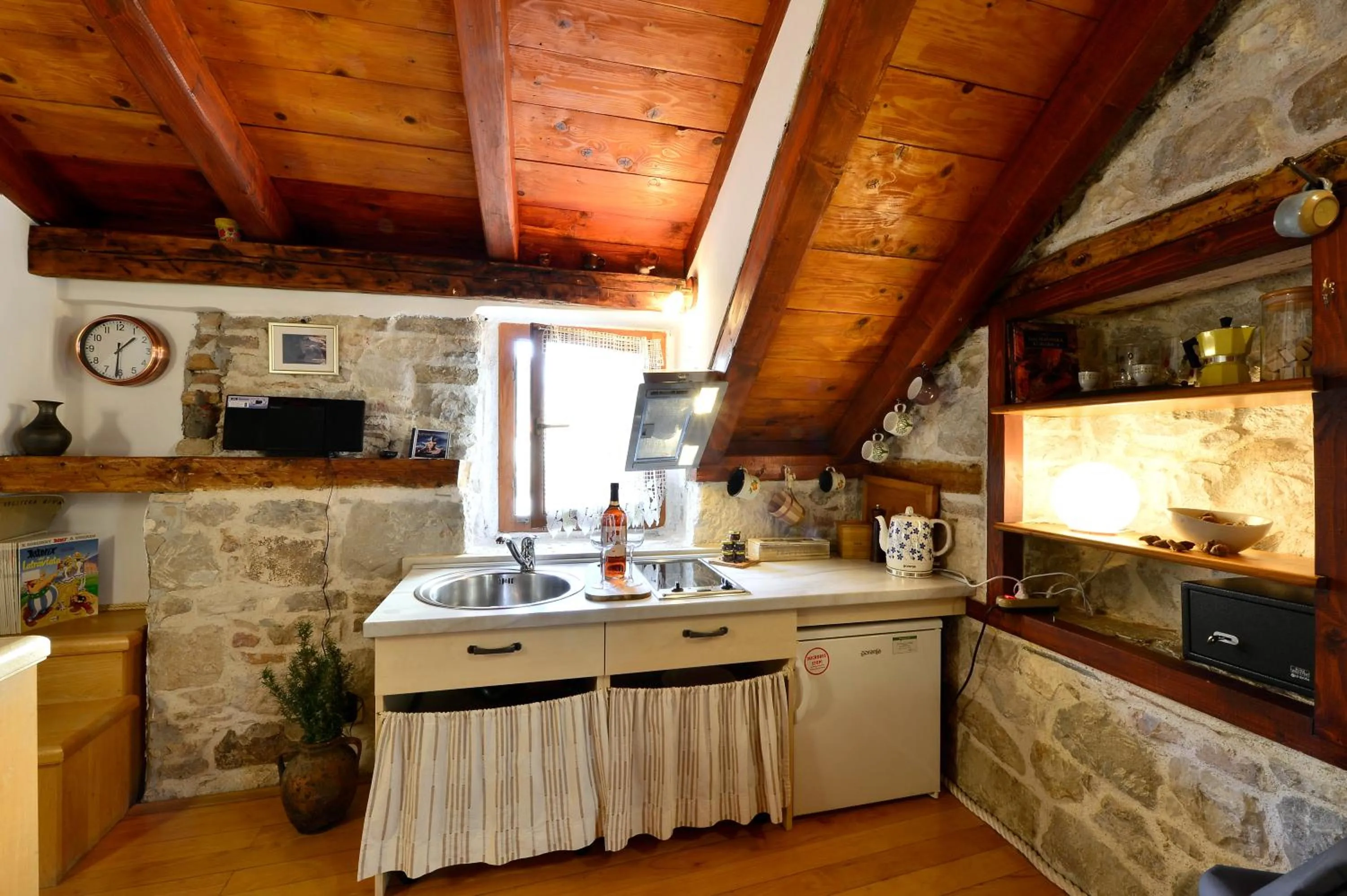 Kitchen or kitchenette in Apartments Salvezani