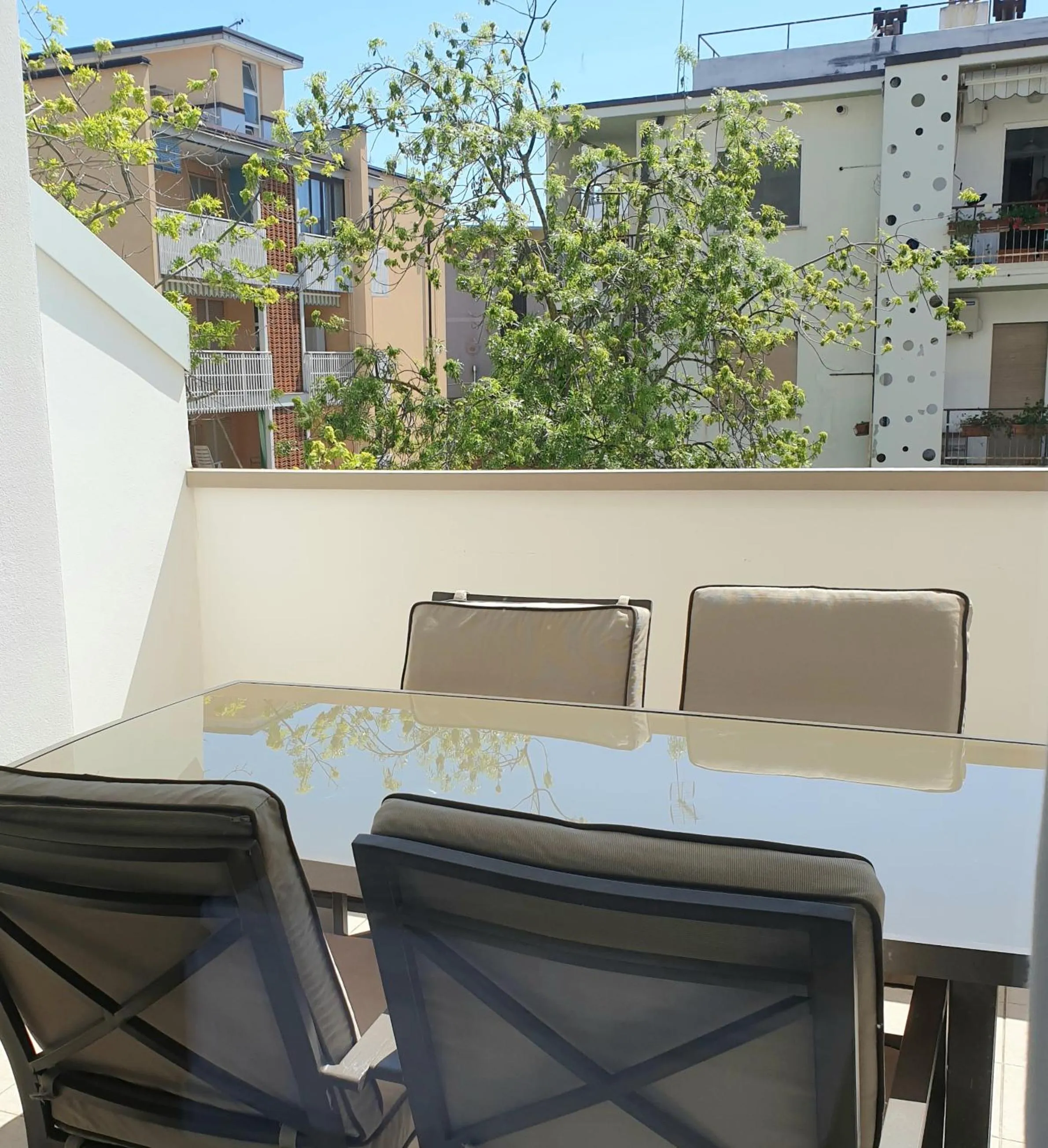 Balcony/Terrace in Hotel Eldorado, Depandance & Apartments