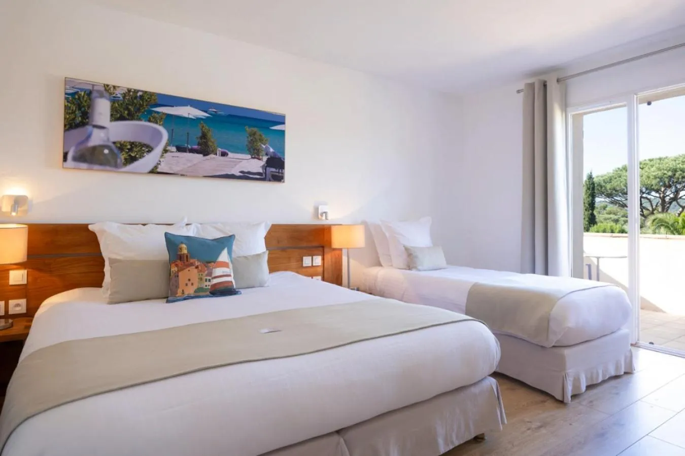 Bed in Hotel La Garbine