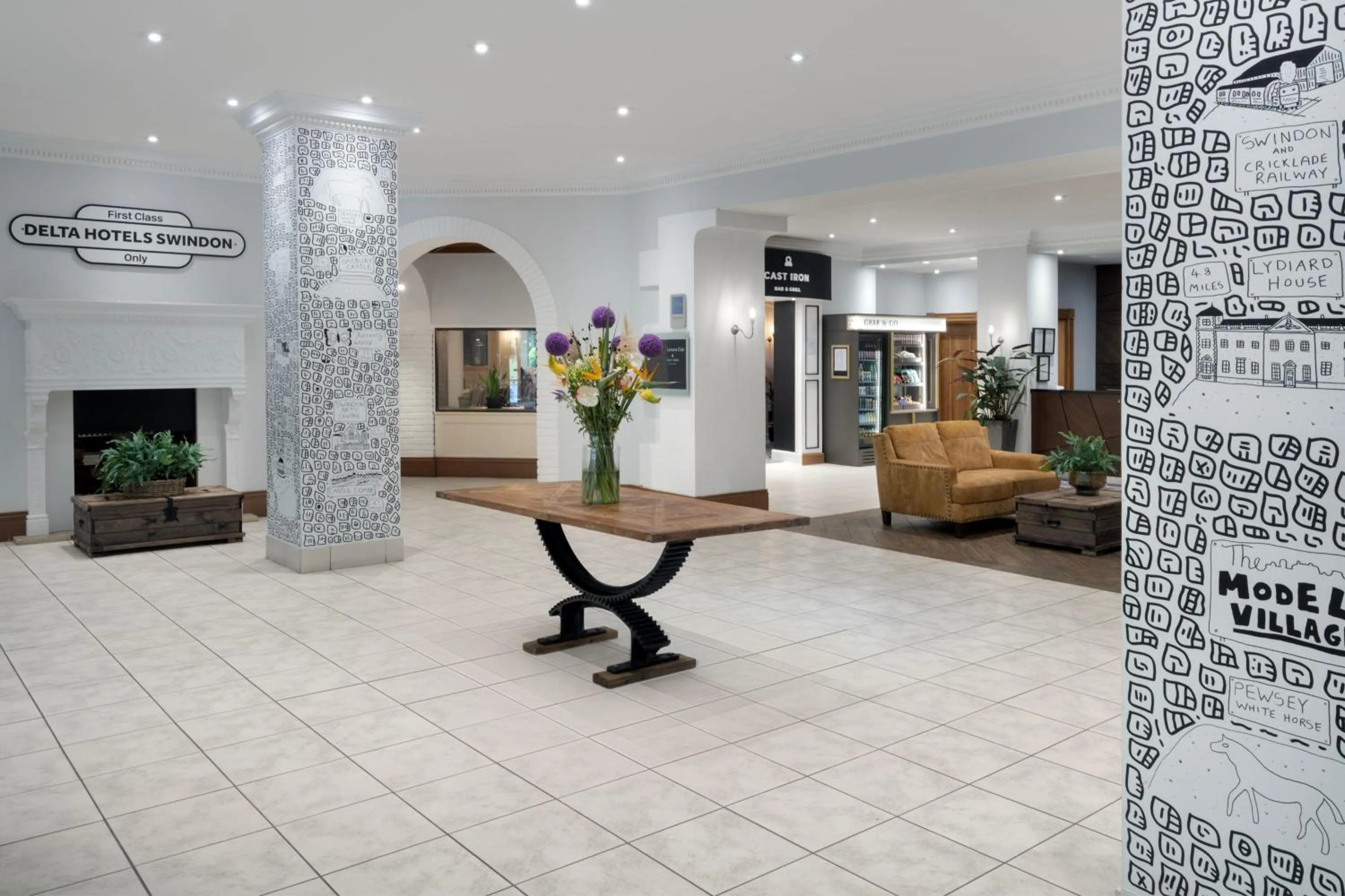 Lobby or reception in Delta Hotels by Marriott Swindon