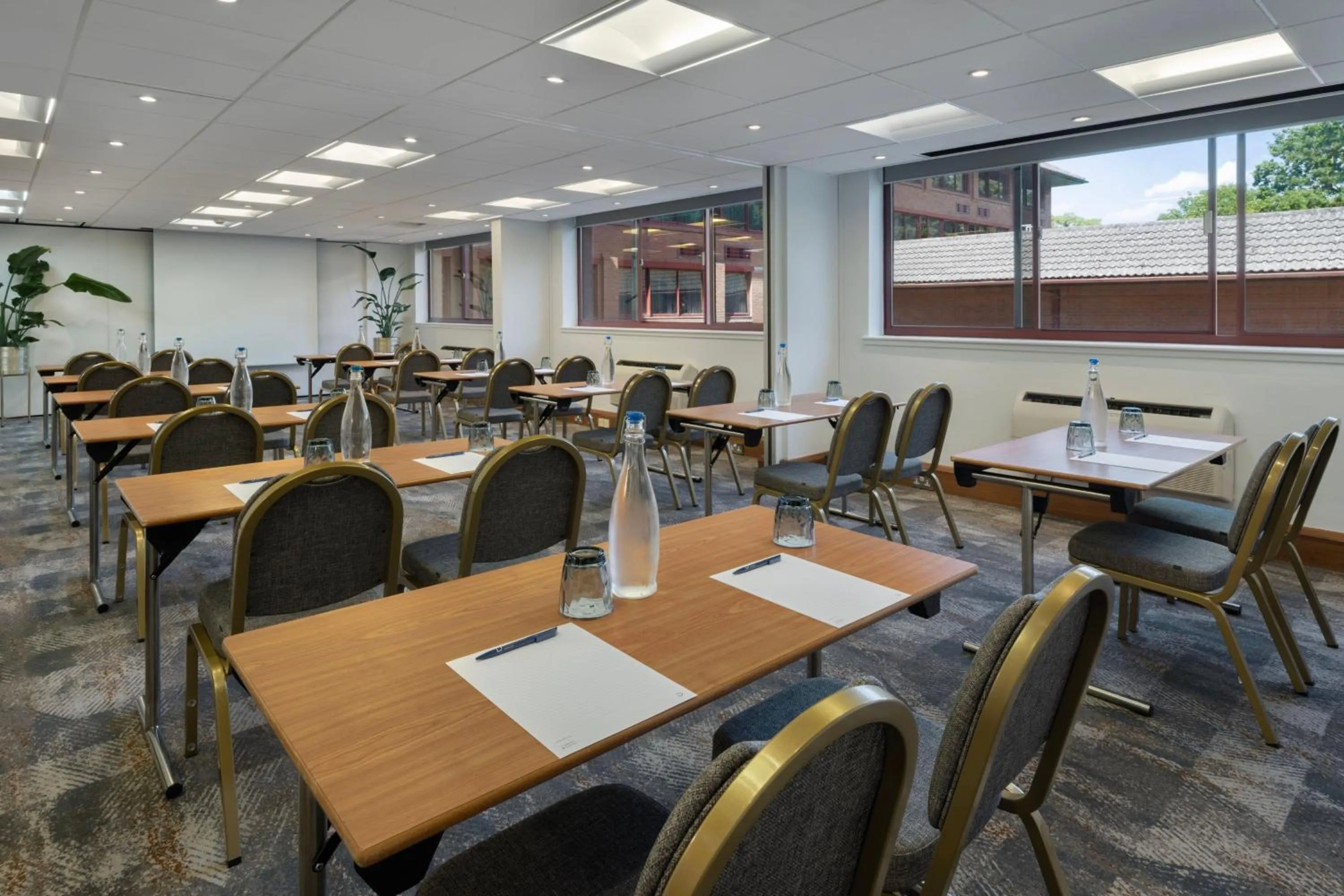 Meeting/conference room in Delta Hotels by Marriott Swindon