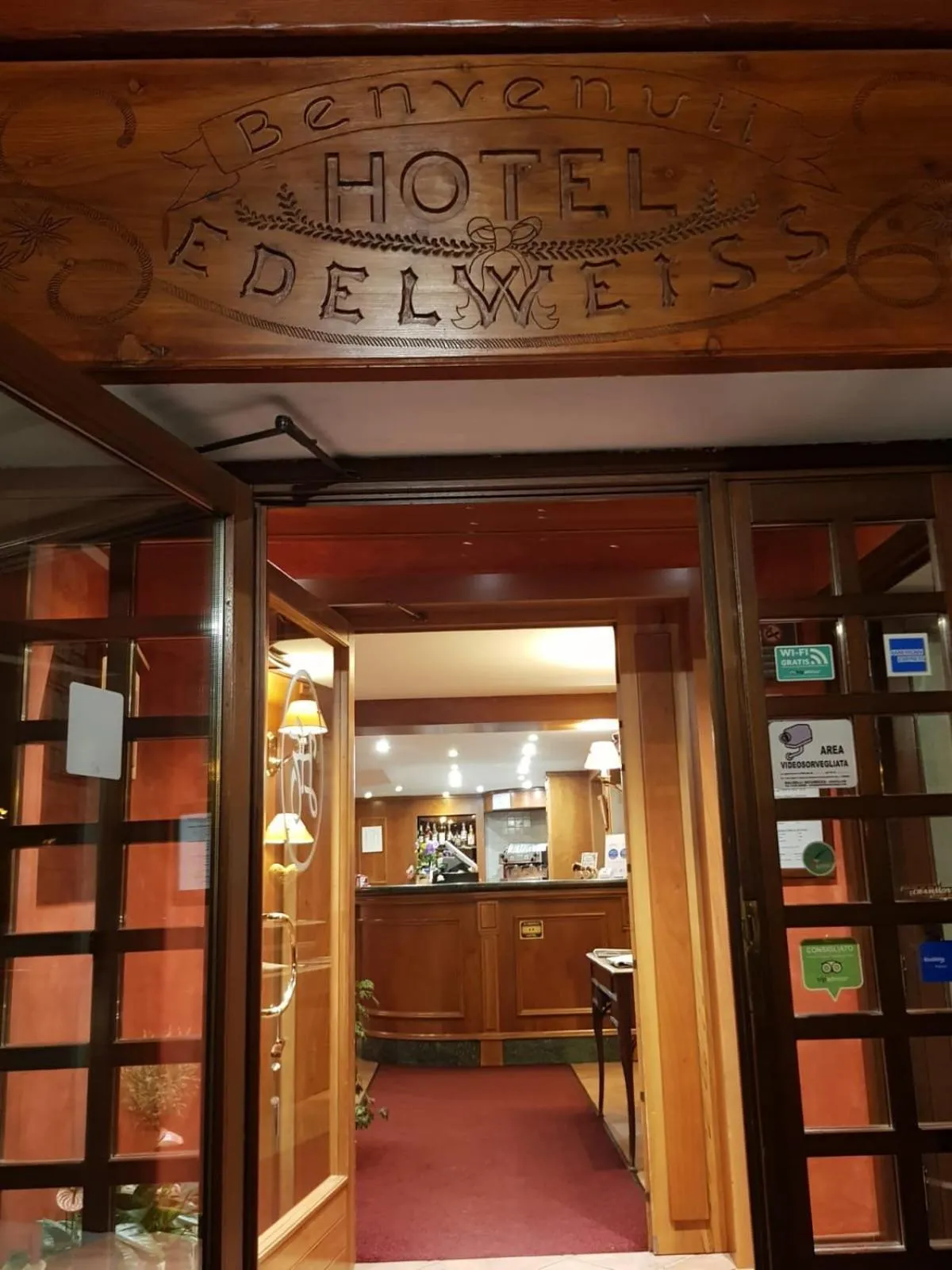 Hotel Edelweiss
