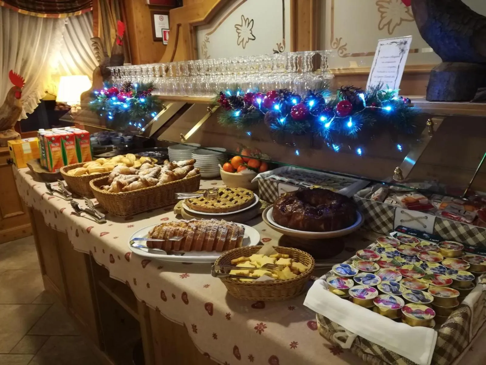 Buffet breakfast in Hotel Edelweiss