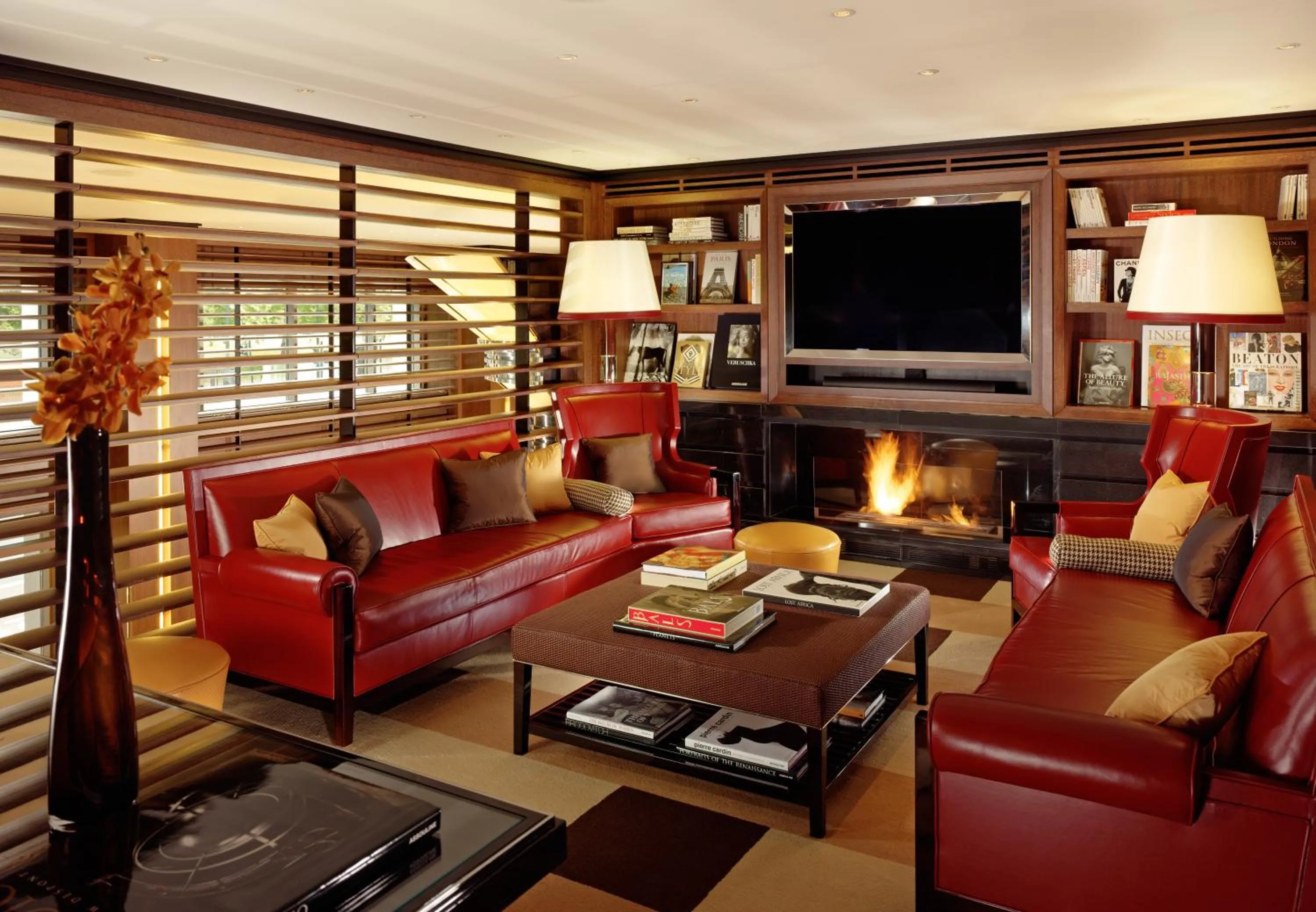 Library in 45 Park Lane - Dorchester Collection