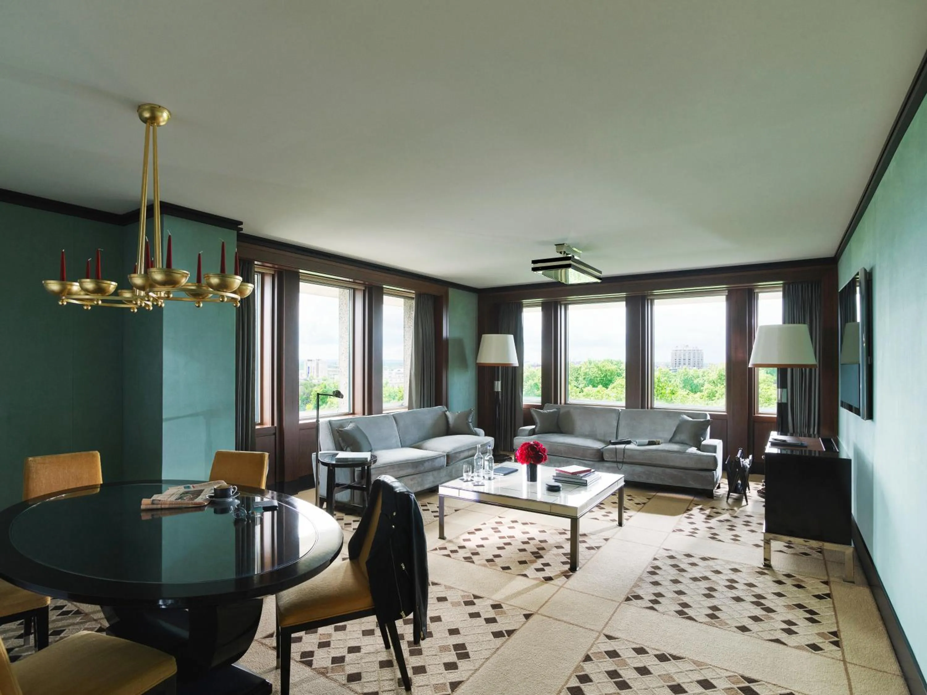 Curzon Balcony Suite in 45 Park Lane - Dorchester Collection