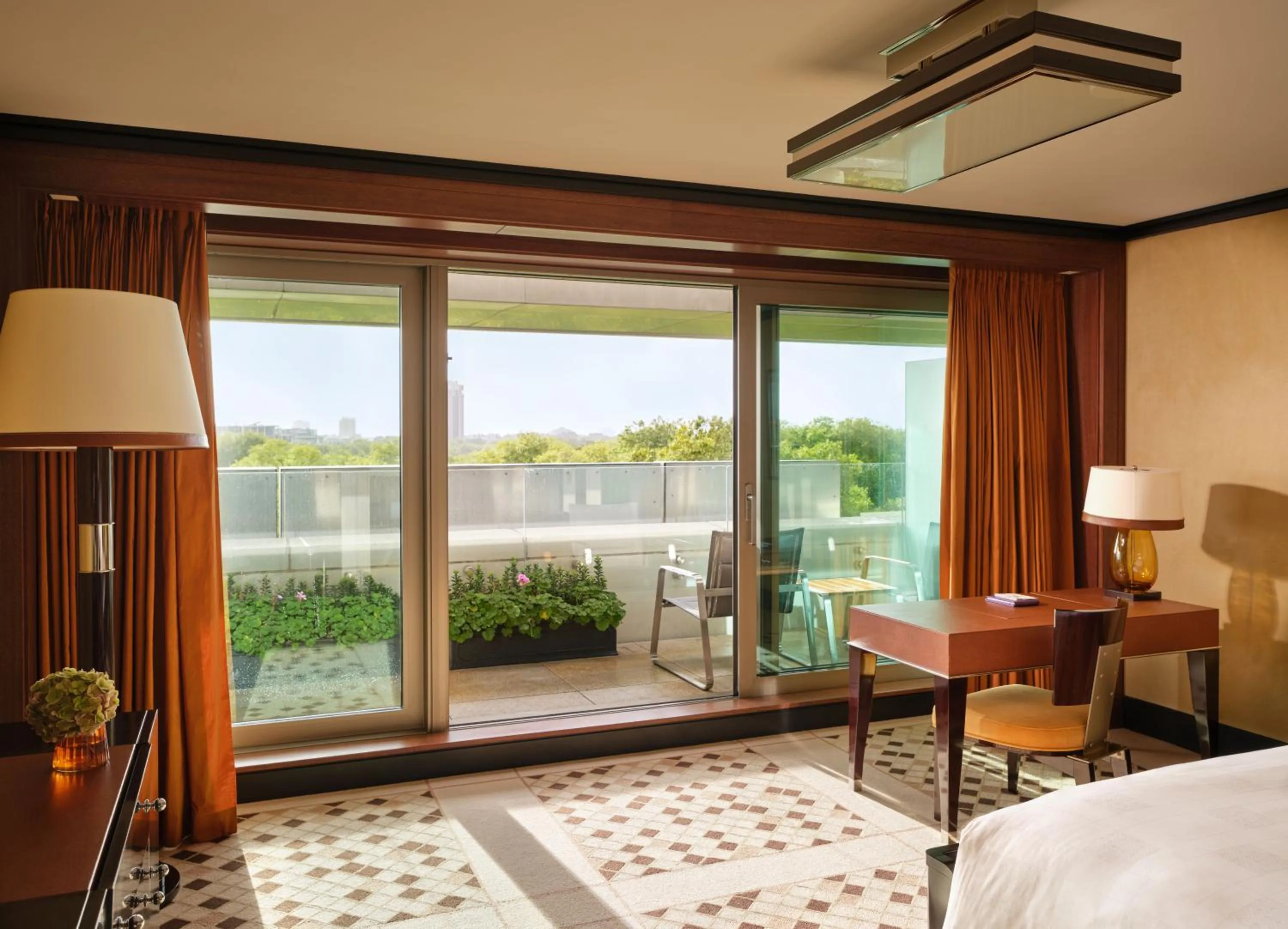 View (from property/room), Bed in 45 Park Lane - Dorchester Collection