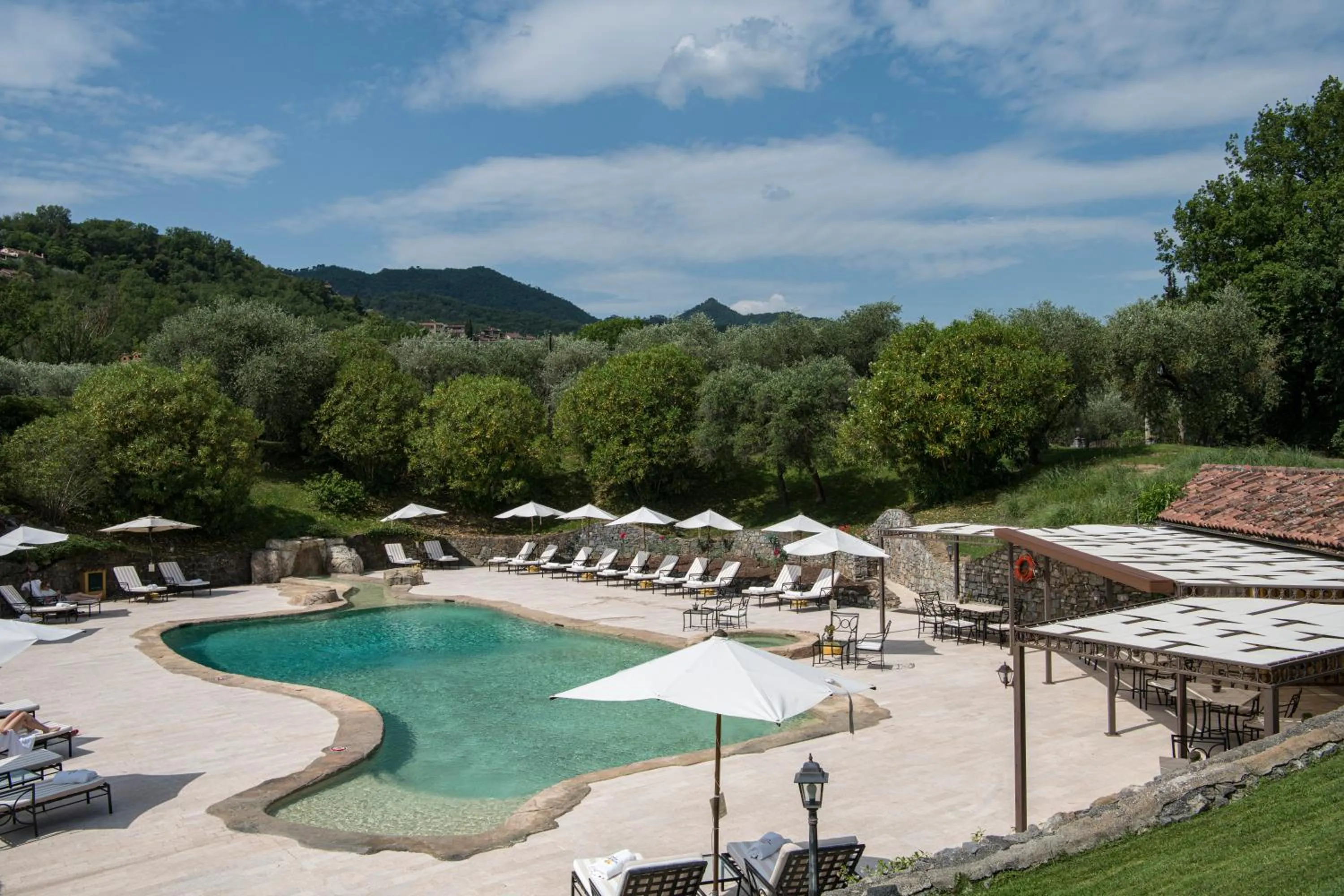 Swimming pool in La Meridiana ReIais & Chateaux