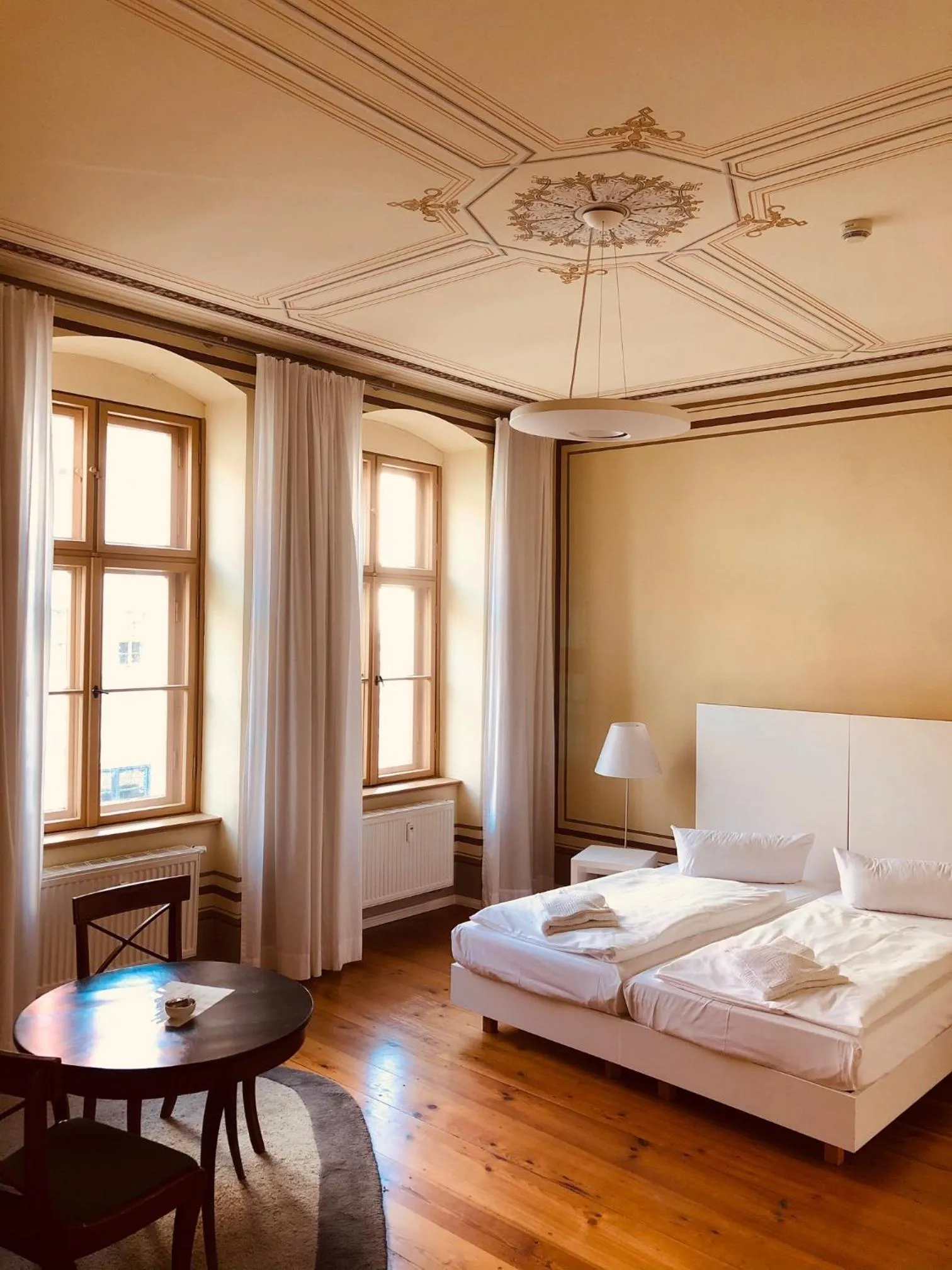 Photo of the whole room, Bed in Hotel Cranach-Herberge City Centre