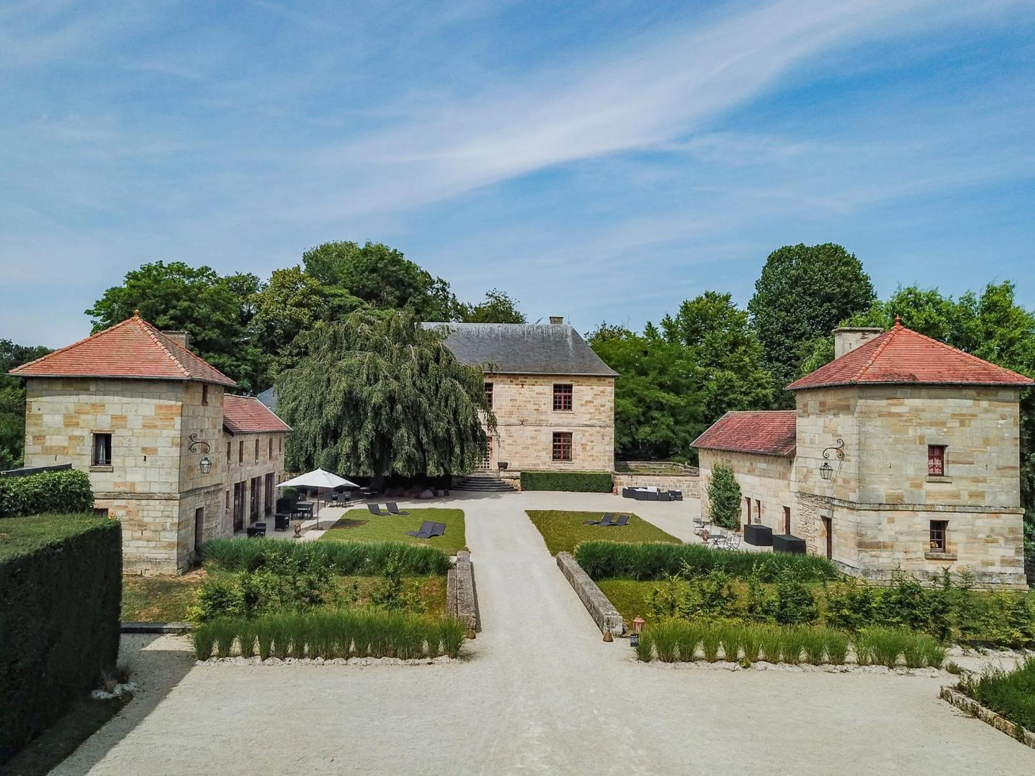 Property building in La Maison Forte