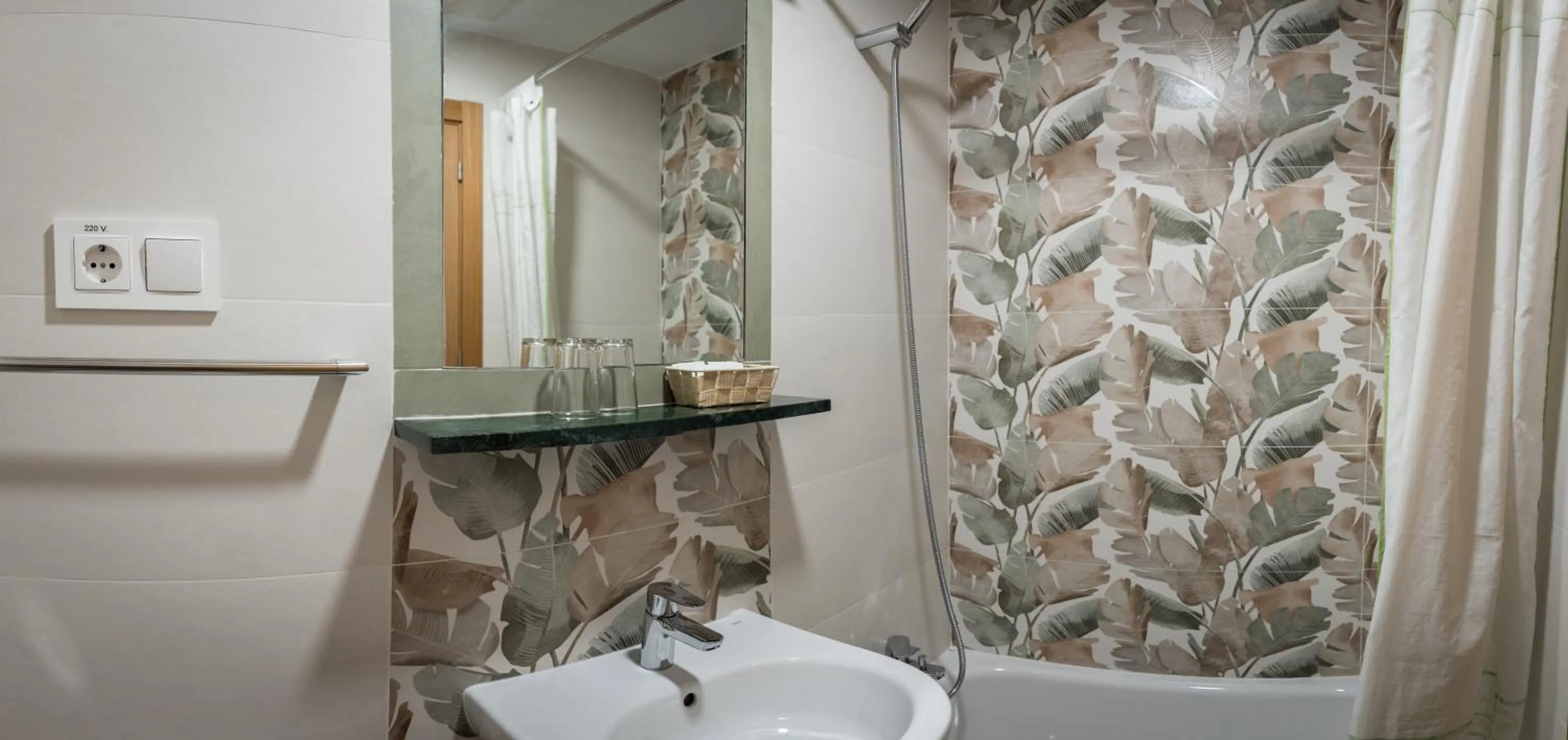 Bathroom in Hostal San Antonio