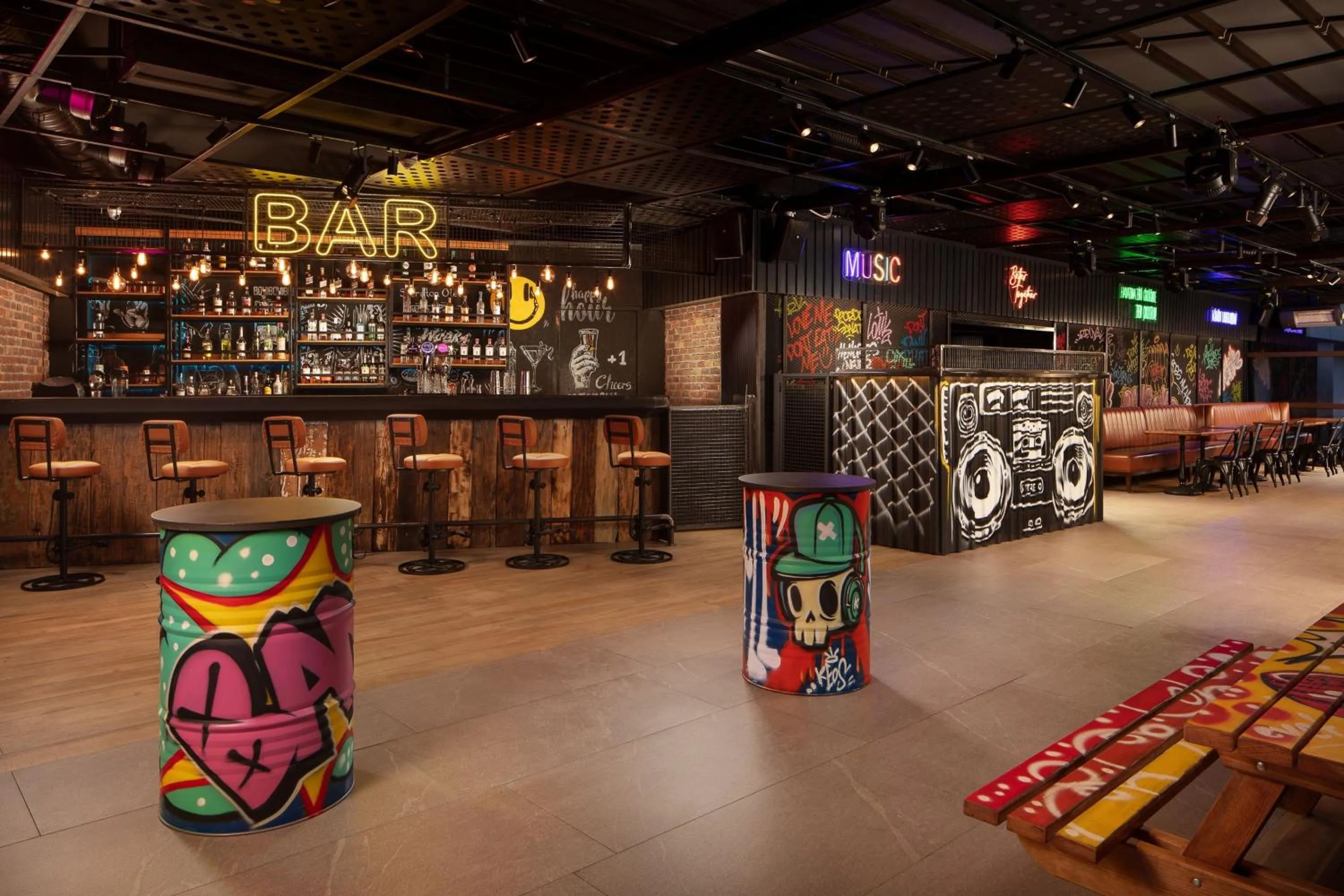 Lounge or bar in Sheraton Istanbul City Center