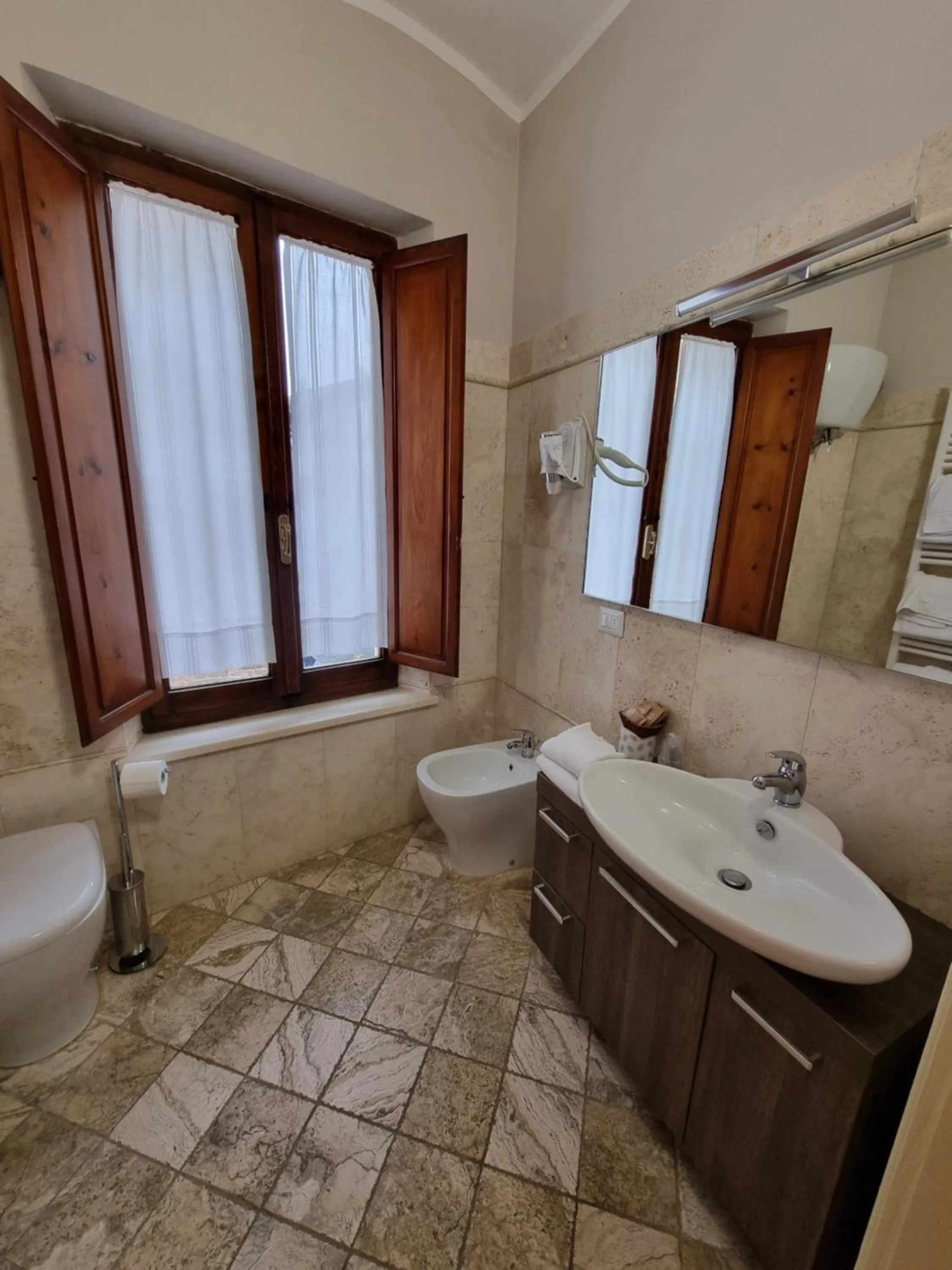 Shower in Albergo Il Marzocco - Hotel dal 1860