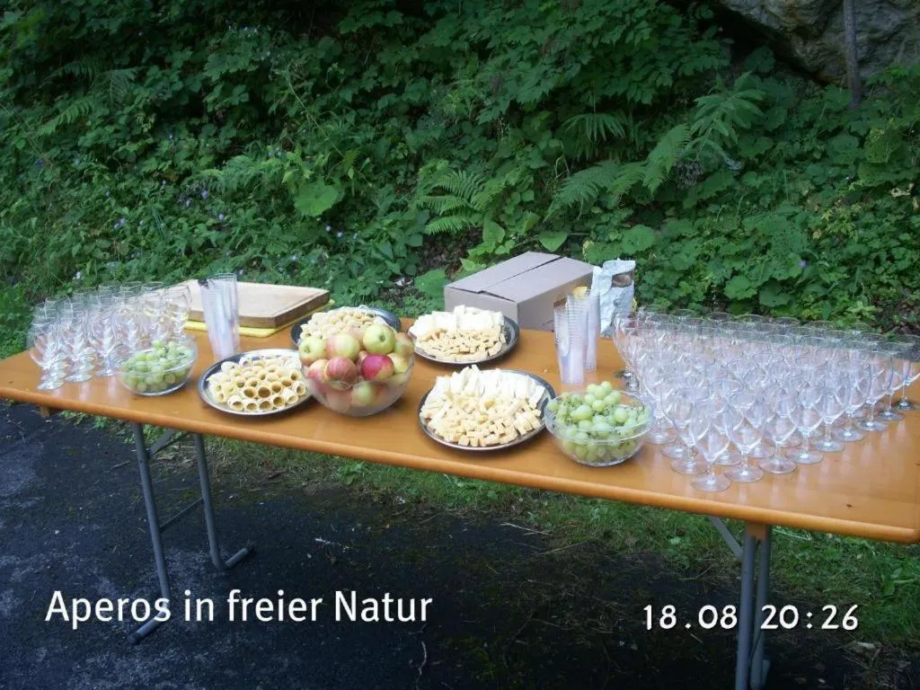 Food in Hotel-Restaurant Alpina