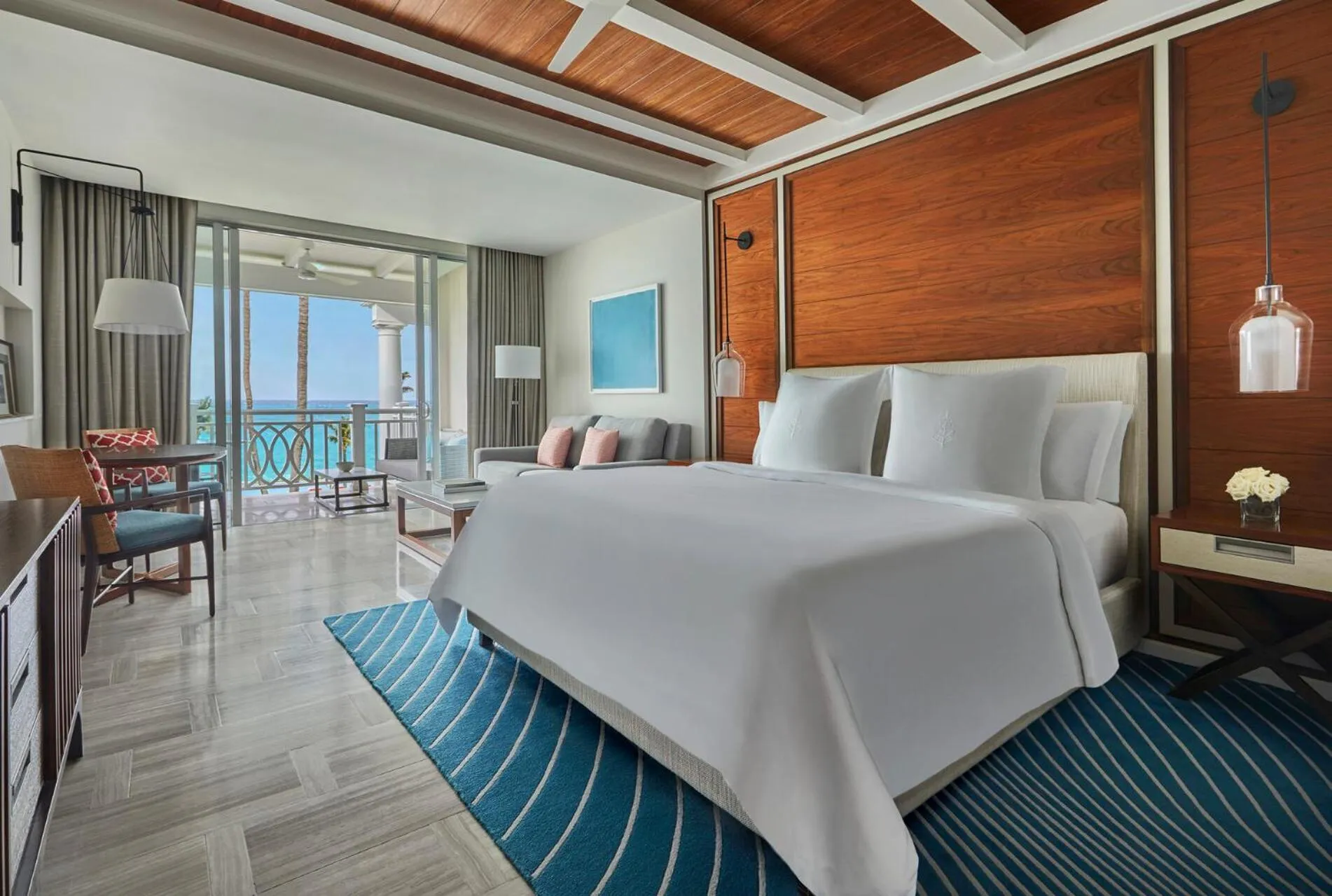 Bed in The Ocean Club, A Four Seasons Resort, Bahamas