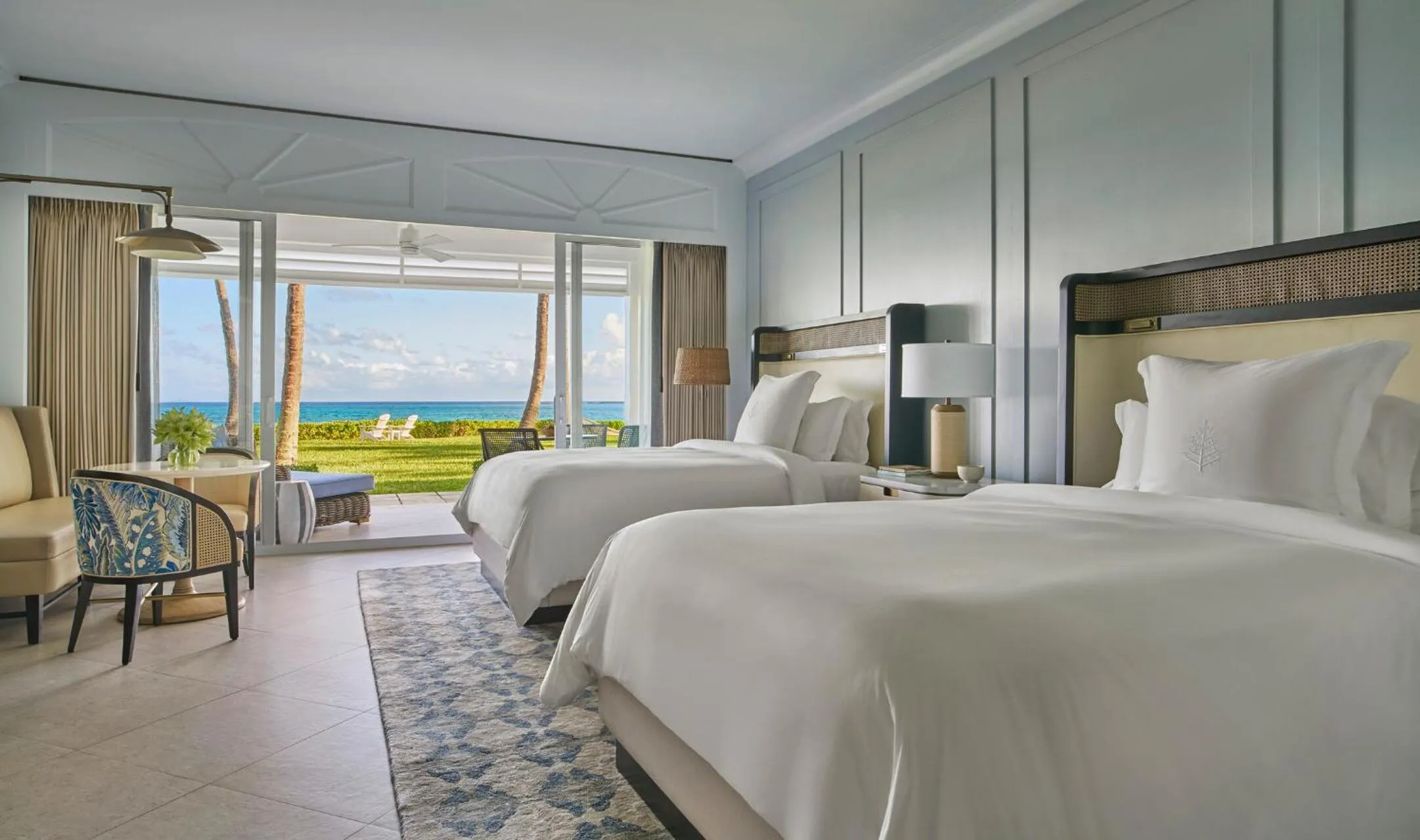 Bed in The Ocean Club, A Four Seasons Resort, Bahamas