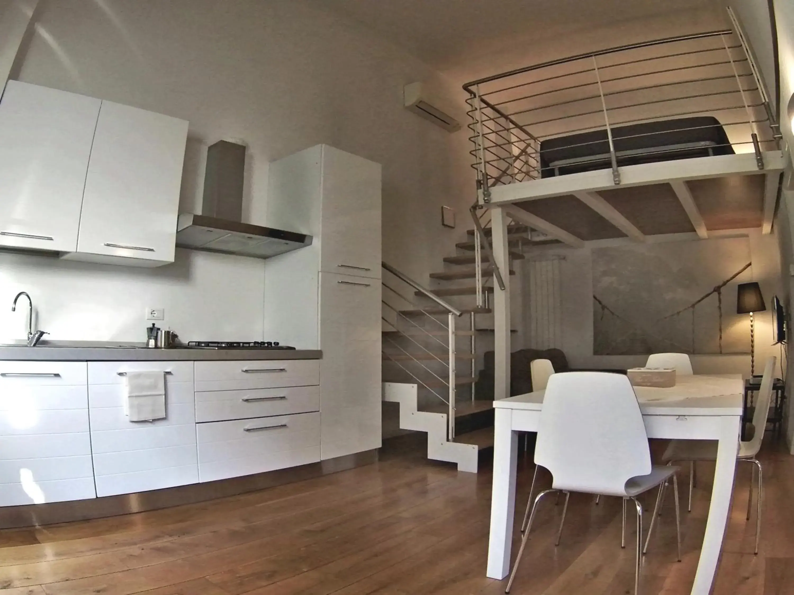 Loft in La Maison del Capestrano Loft in La Maison del Capestrano