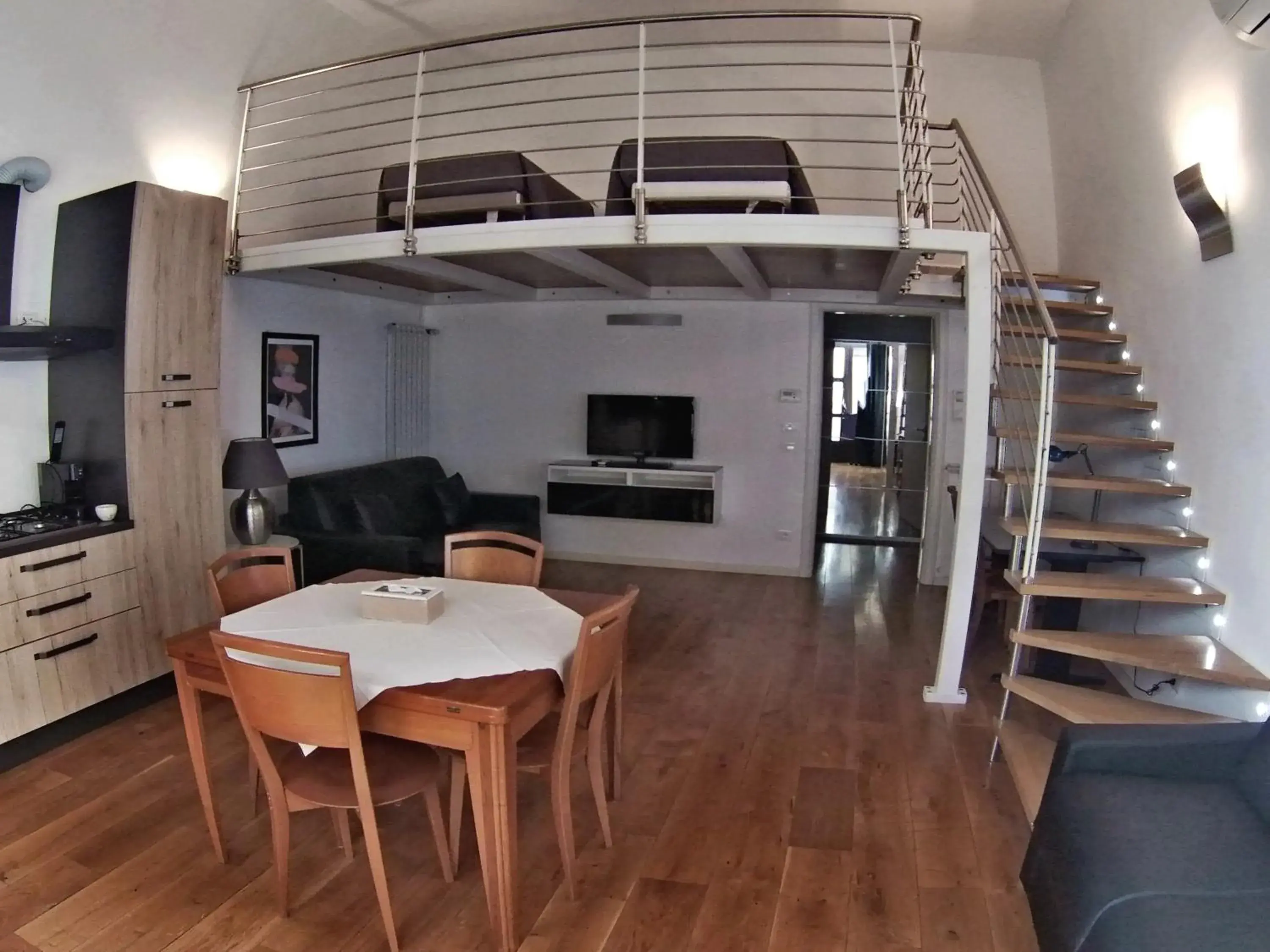 Apartment - Ground Floor in La Maison del Capestrano Apartment - Ground Floor in La Maison del Capestrano