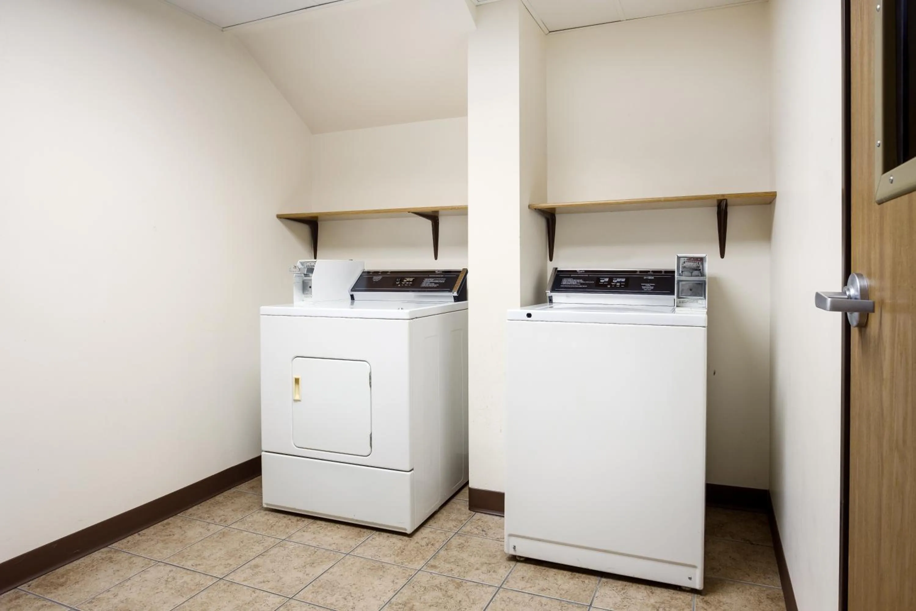 Area and facilities in AmericInn by Wyndham Tomah