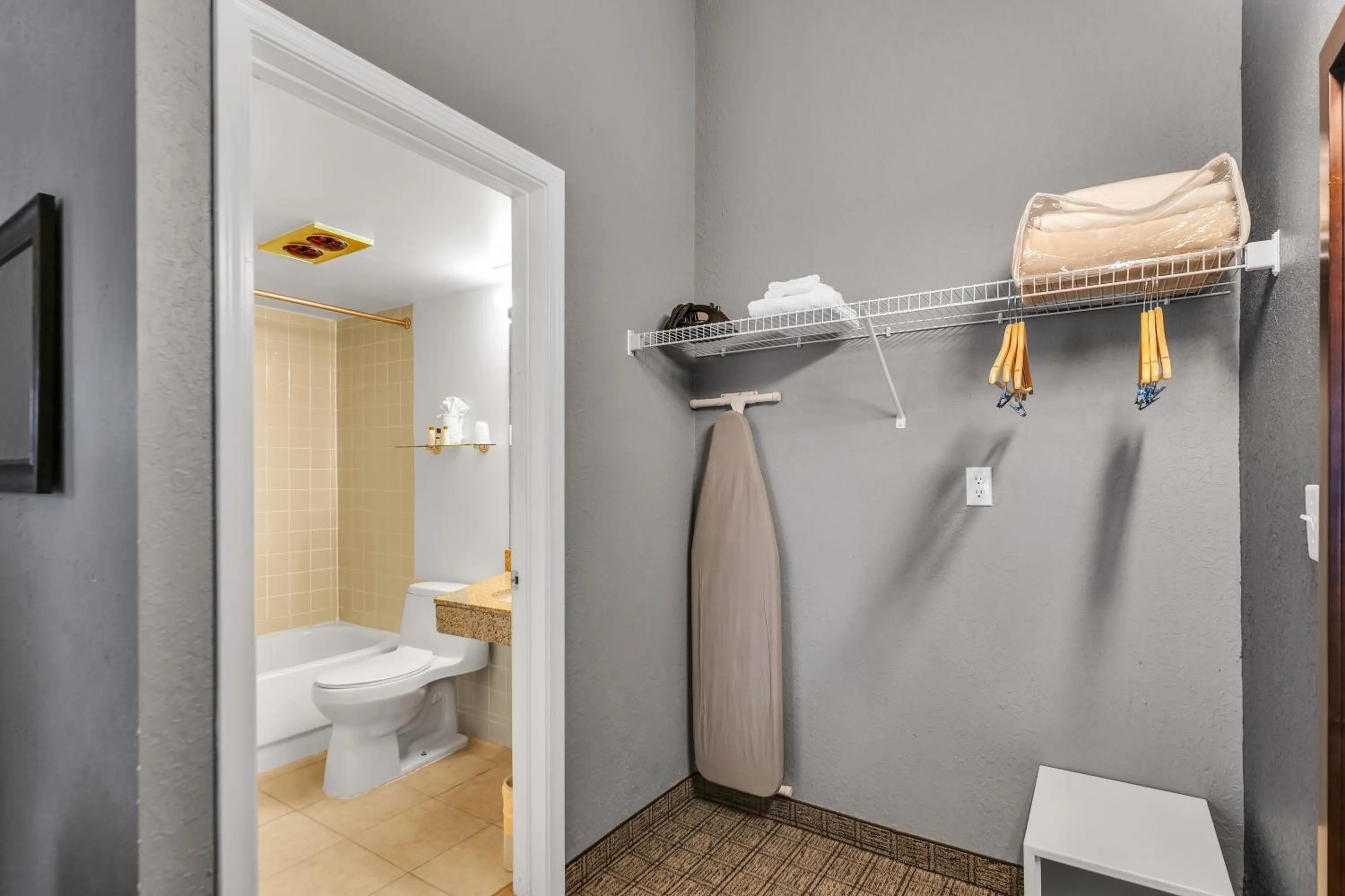 Bathroom in Eastlake Suites Hotel & Conference Center By OYO Urbana